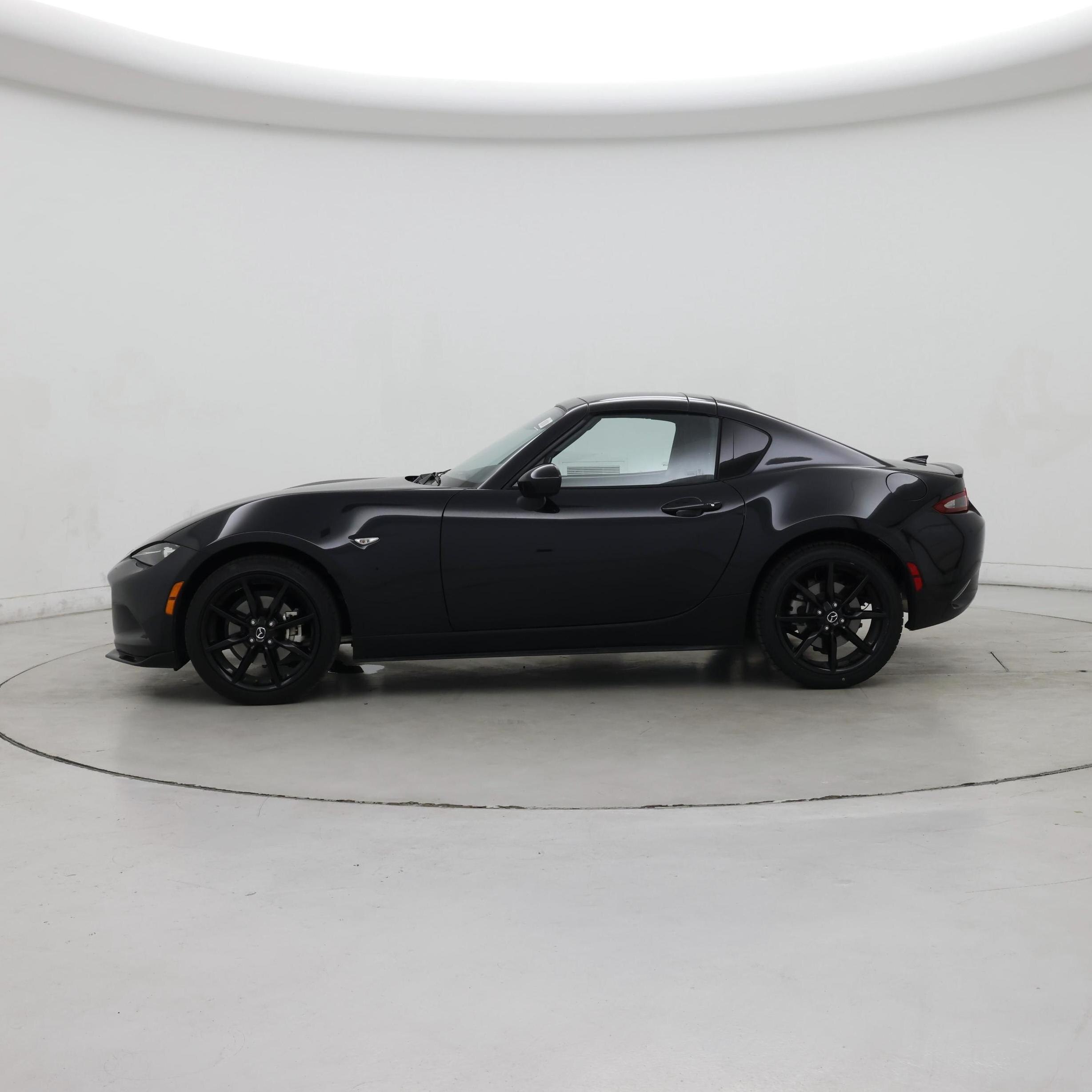 Thumbnail: 2020 Mazda MX-5 Miata - 3
