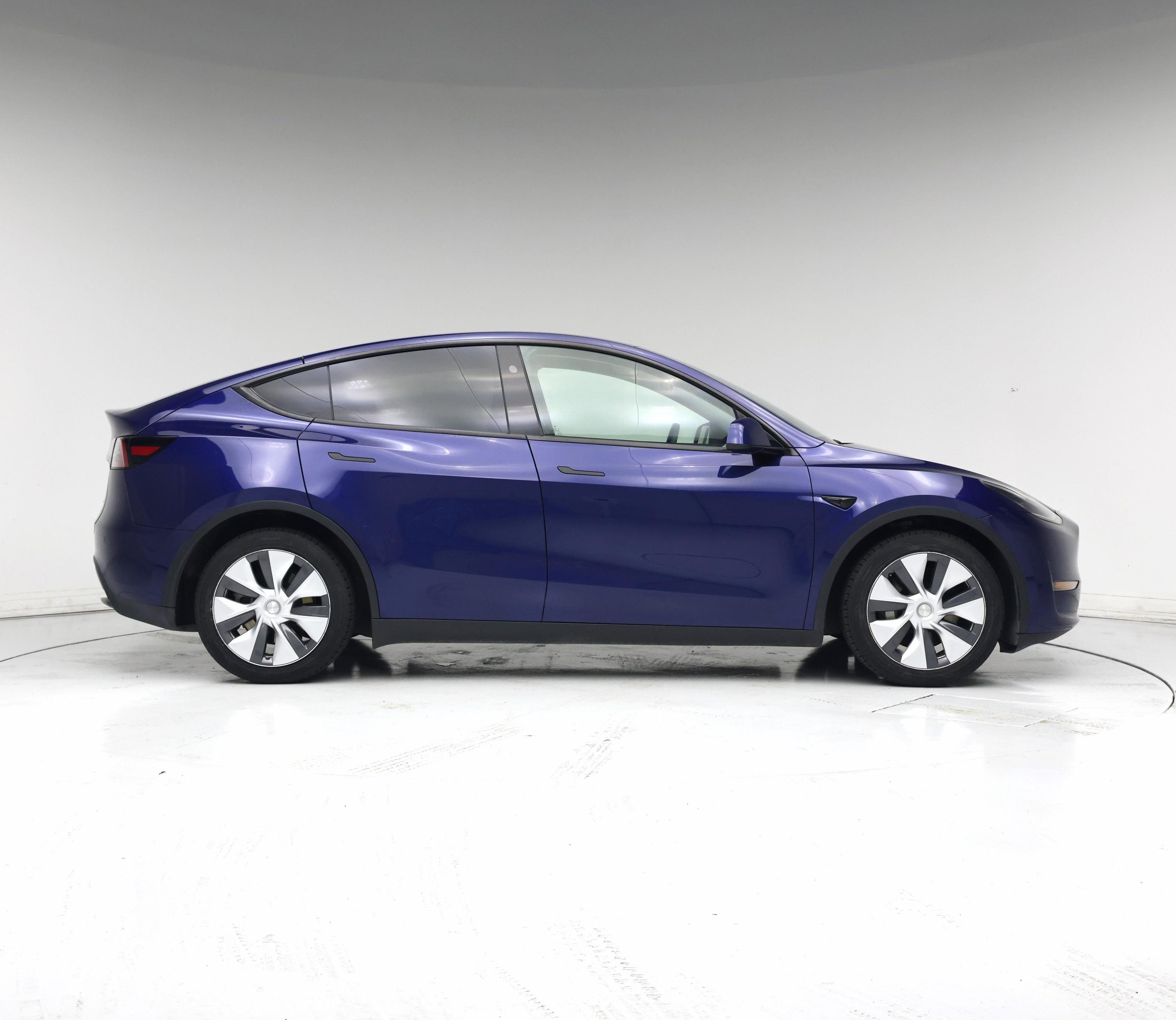 Thumbnail: 2023 Tesla Model Y - 7