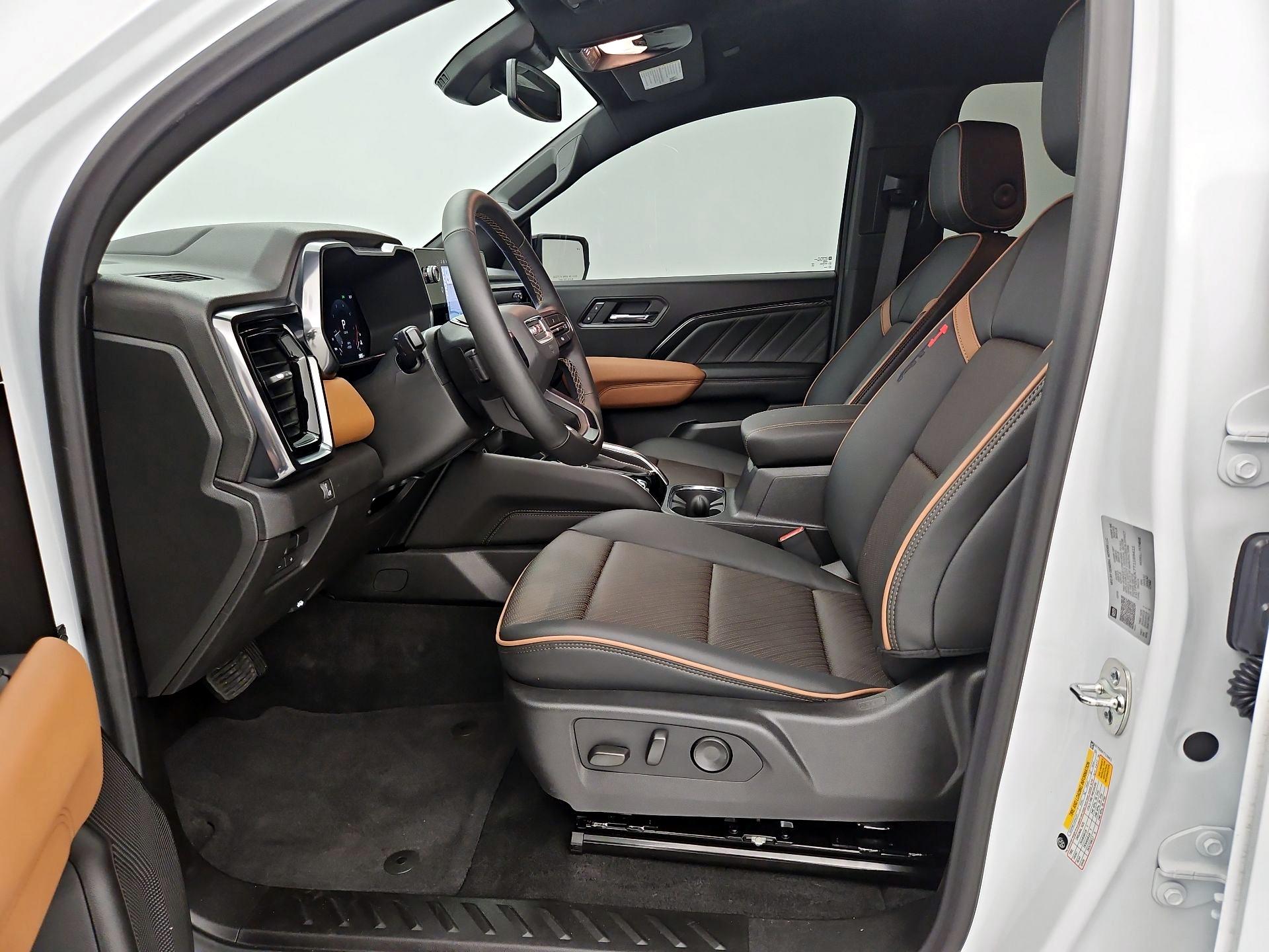 Thumbnail: 2026 GMC Canyon - 11