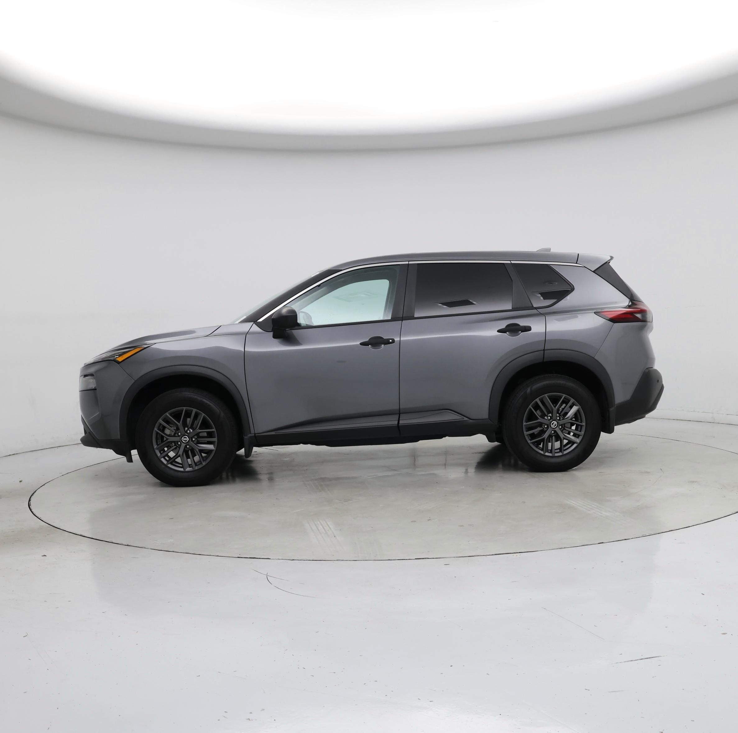 Thumbnail: 2021 Nissan Rogue - 3