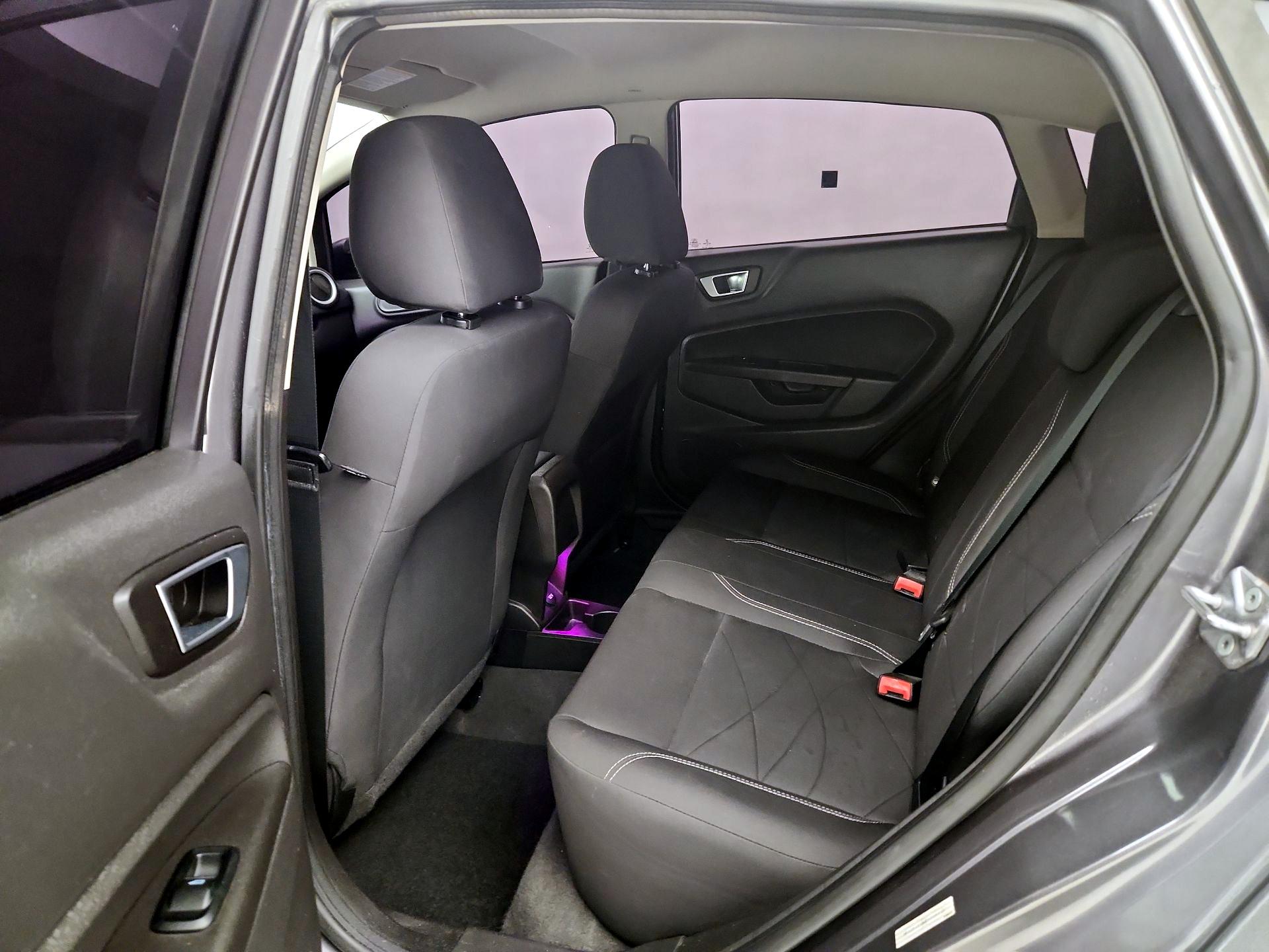 Thumbnail: 2014 Ford Fiesta - 18
