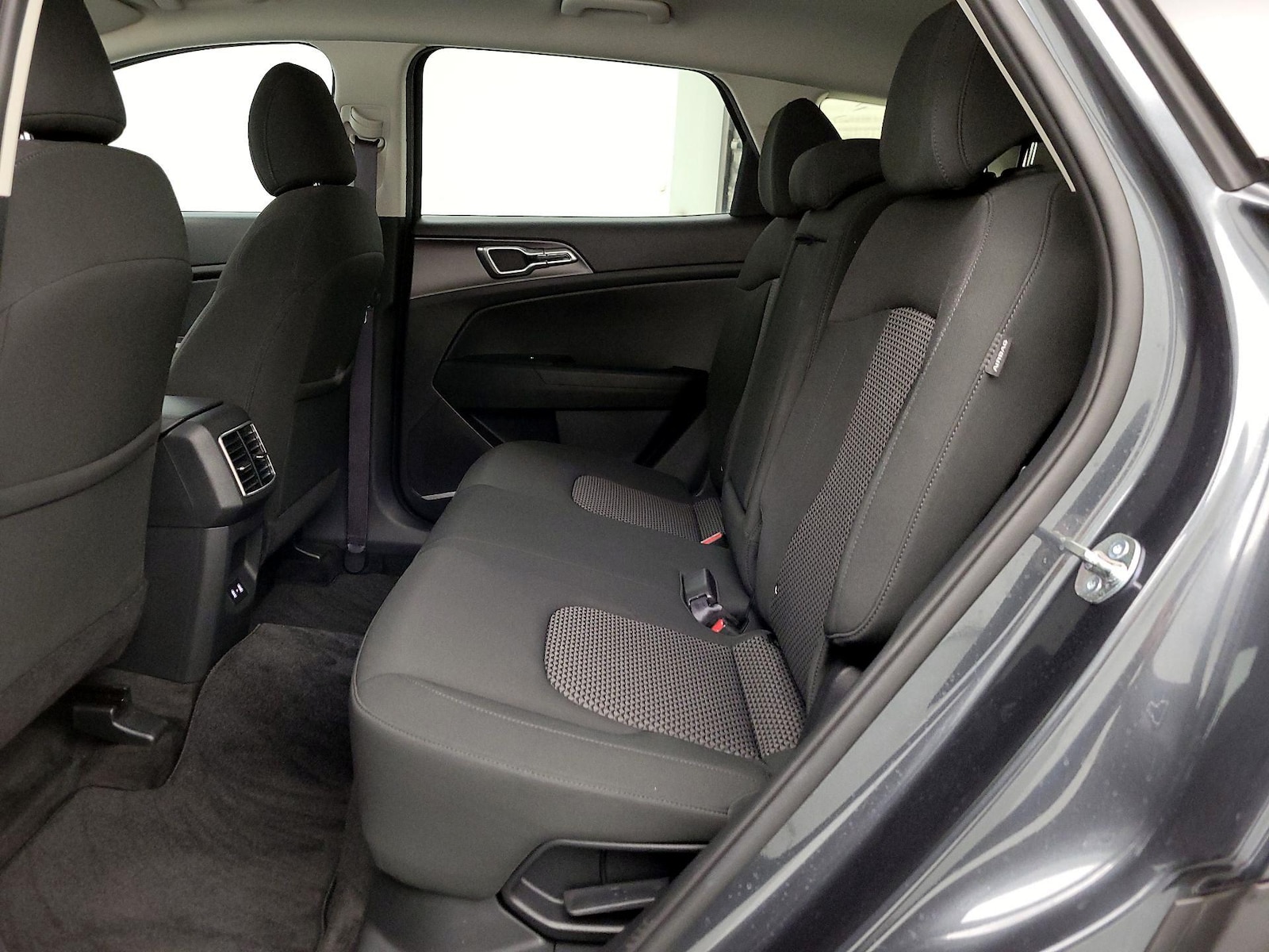2026 Kia Sportage LX Hybrid - Photo 20