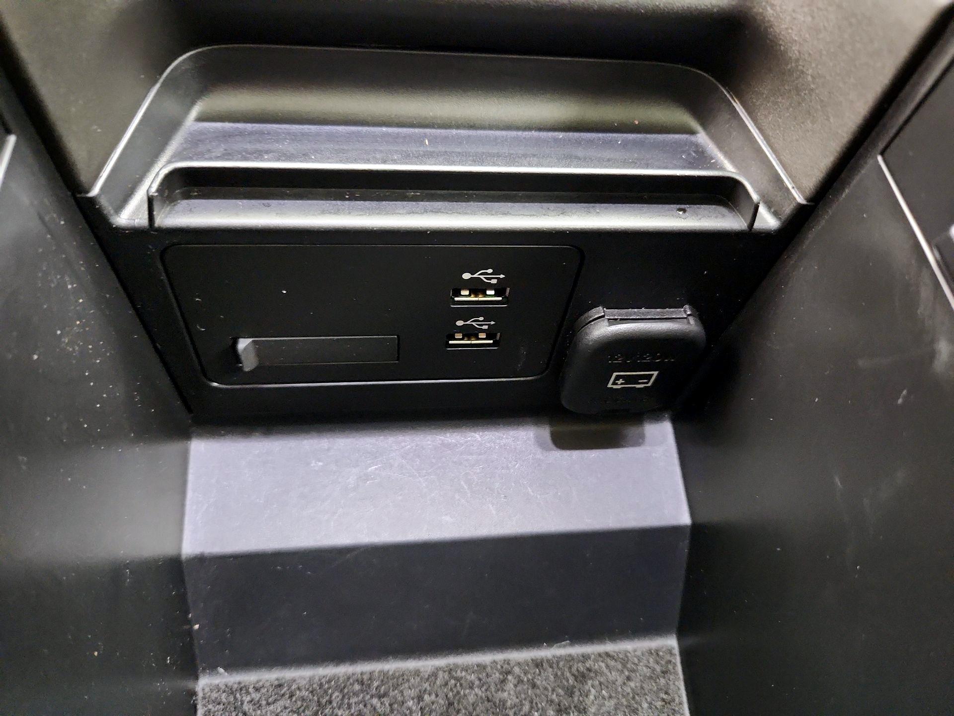 Thumbnail: 2023 Mazda CX-30 - 18