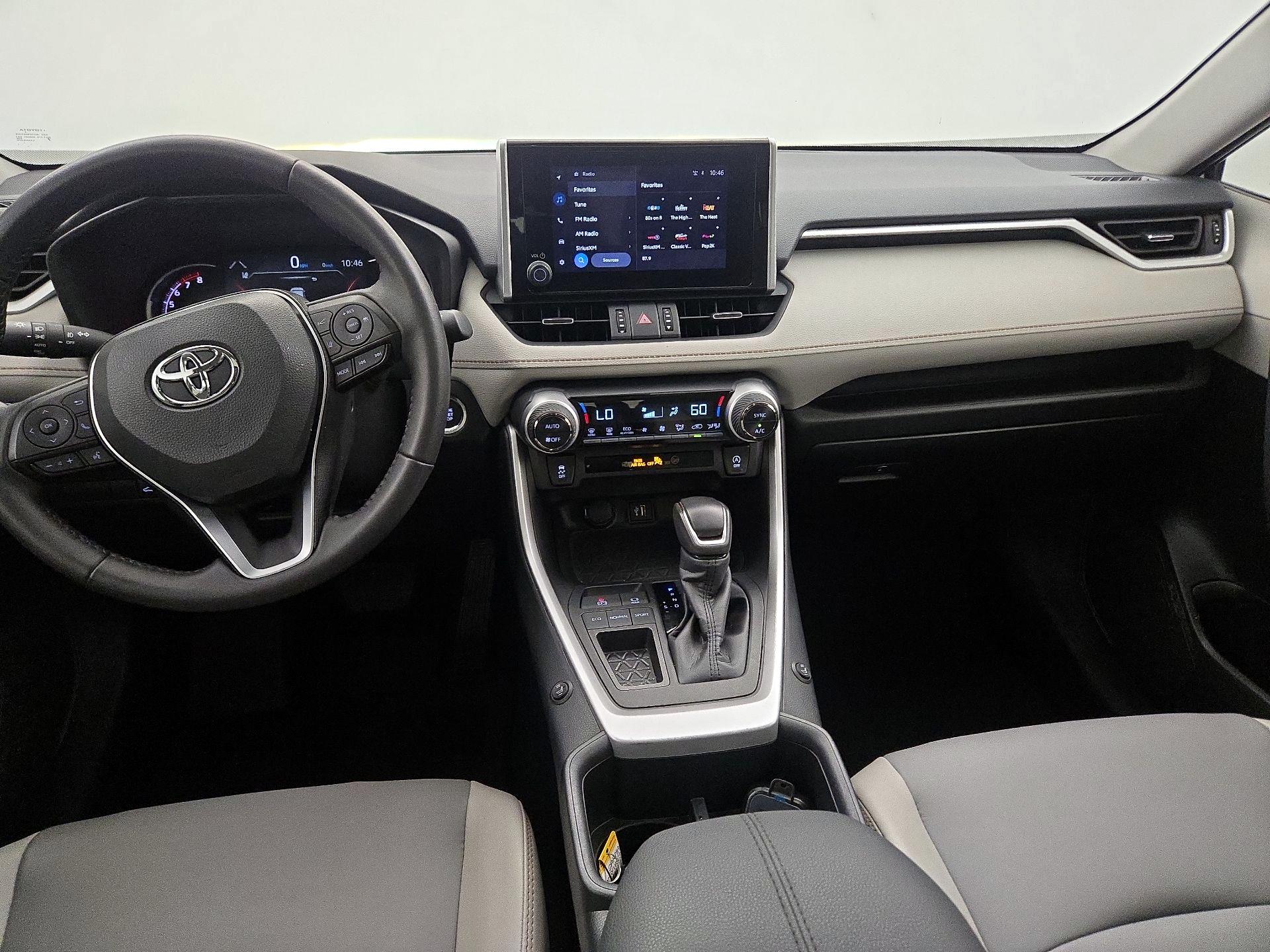 Thumbnail: 2025 Toyota RAV4 - 9