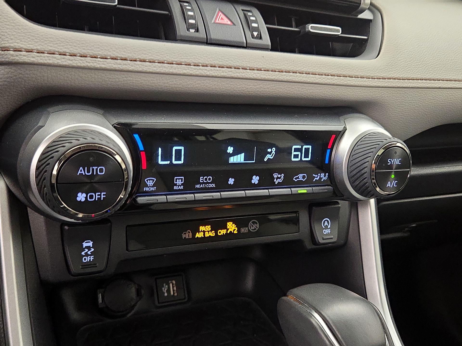 Thumbnail: 2025 Toyota RAV4 - 16