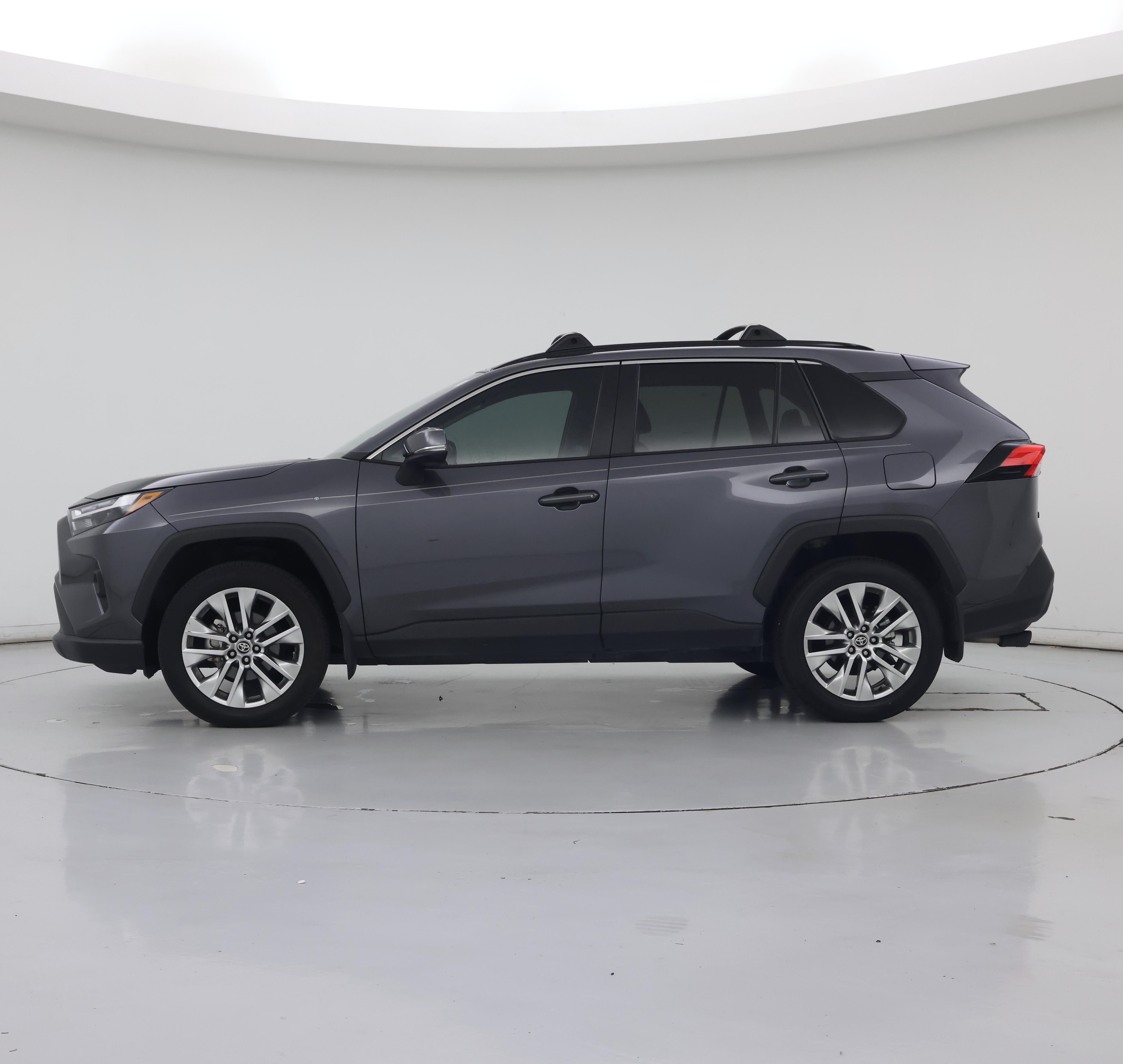 Thumbnail: 2025 Toyota RAV4 - 3