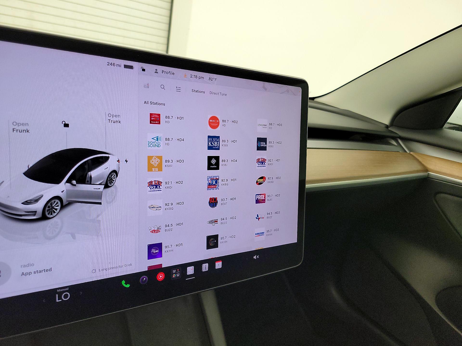 Thumbnail: 2023 Tesla Model 3 - 16