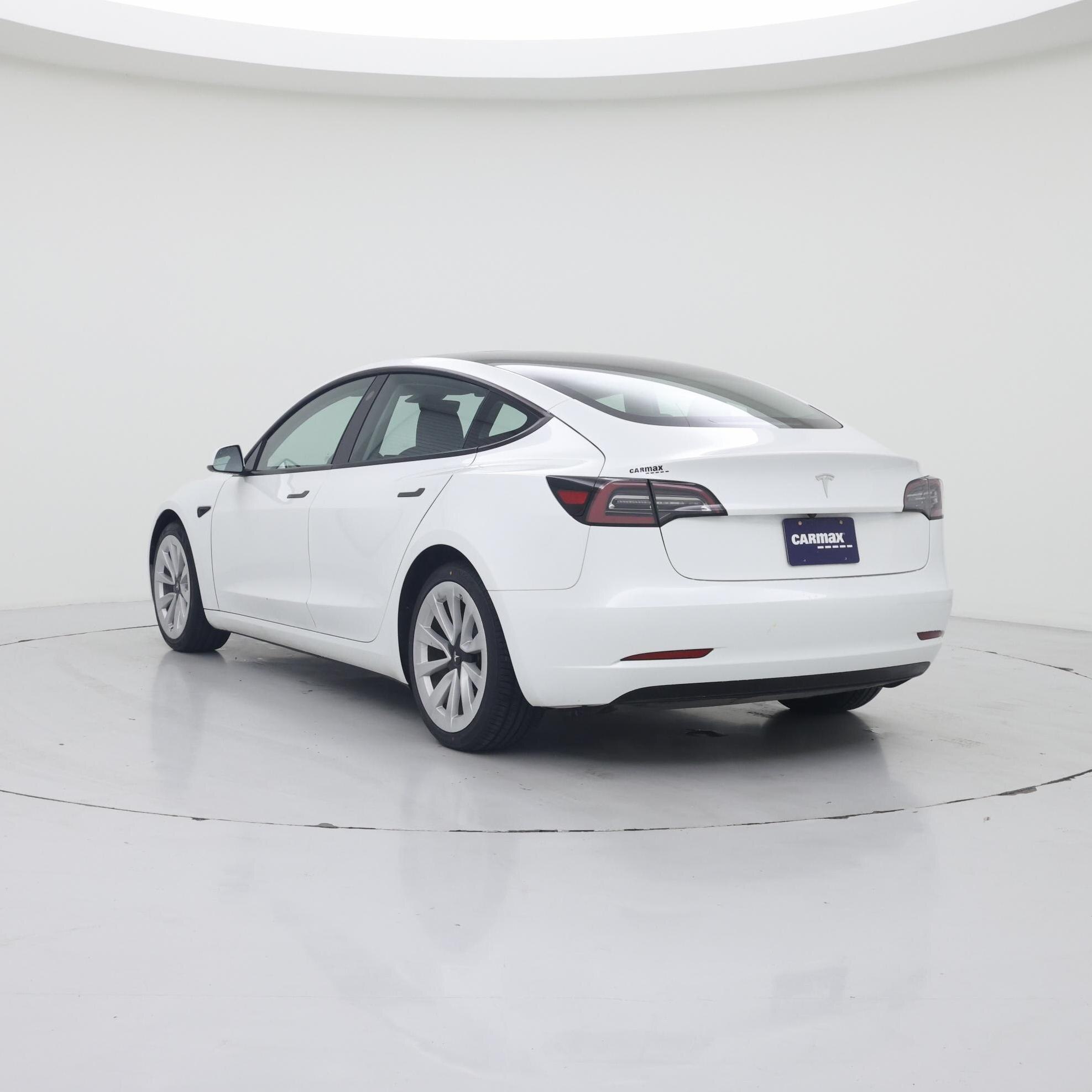 Thumbnail: 2023 Tesla Model 3 - 2