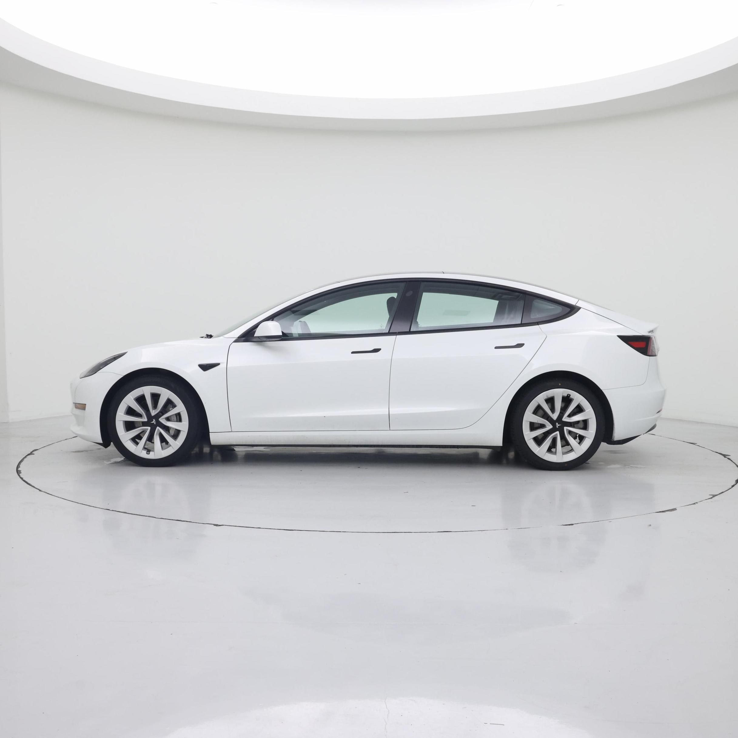Thumbnail: 2023 Tesla Model 3 - 3