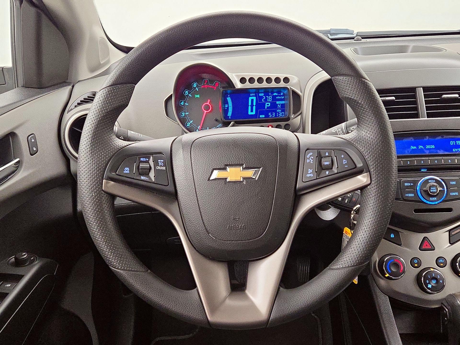 Thumbnail: 2015 Chevrolet Sonic - 10