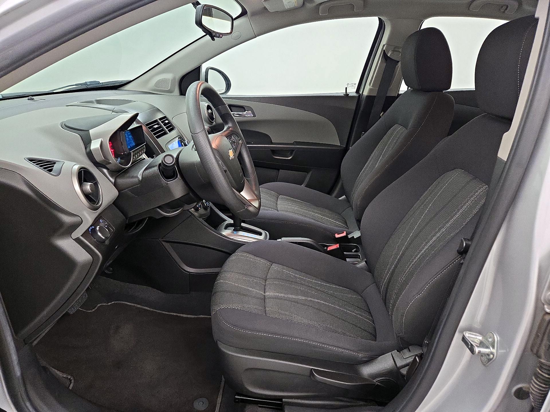 Thumbnail: 2015 Chevrolet Sonic - 11