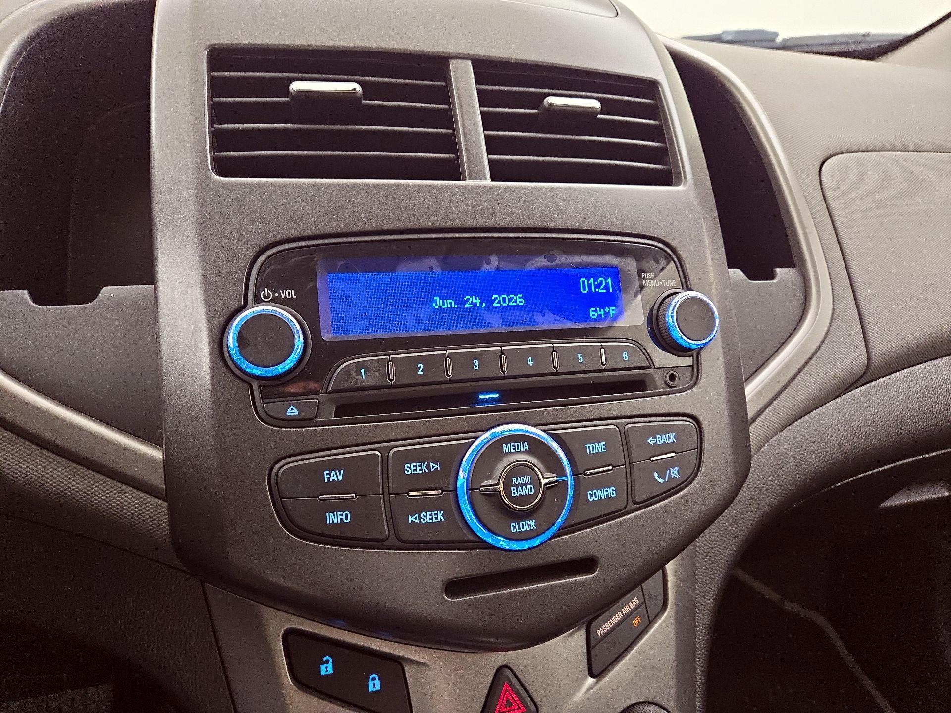 Thumbnail: 2015 Chevrolet Sonic - 14