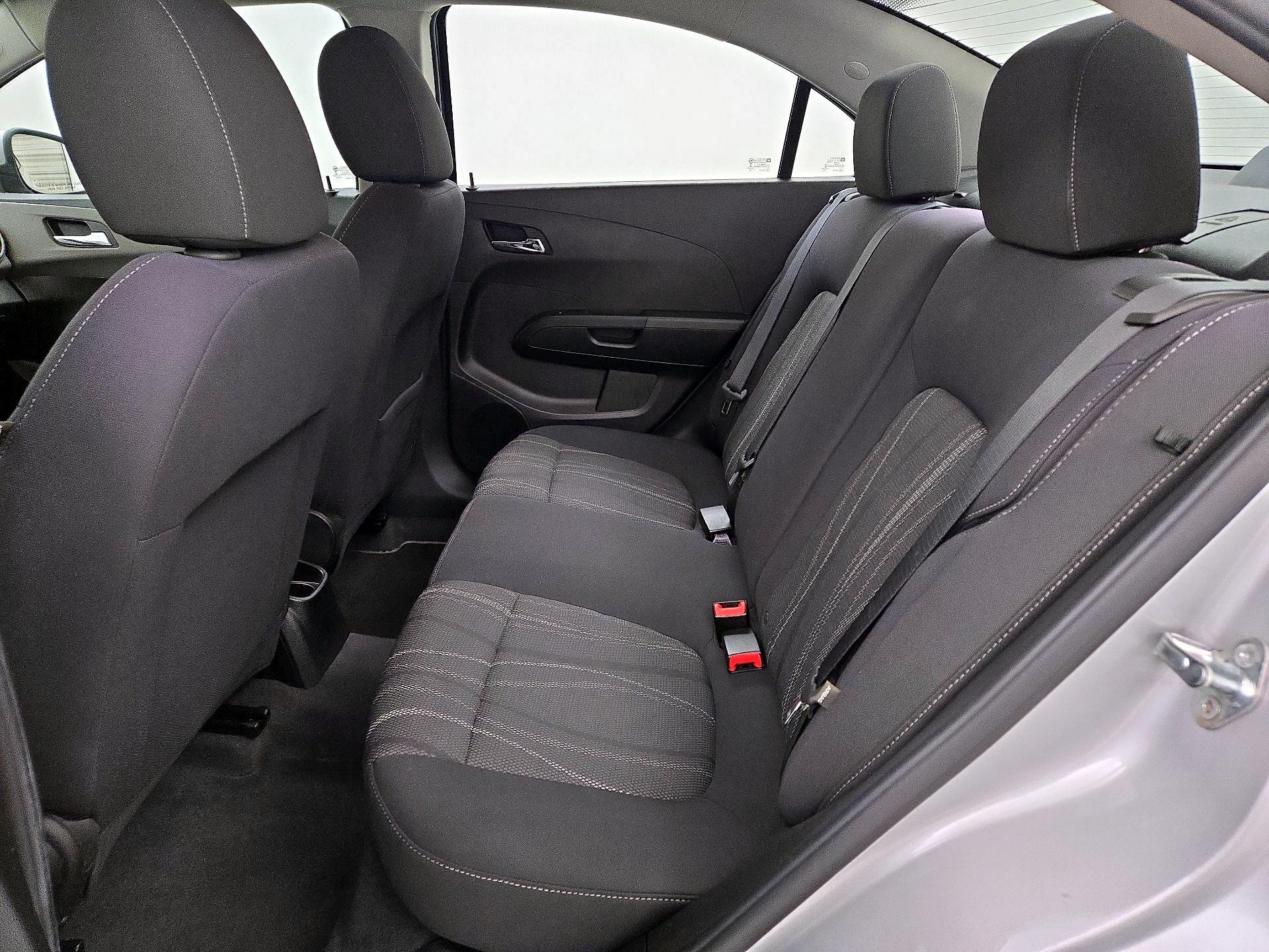 Thumbnail: 2015 Chevrolet Sonic - 18