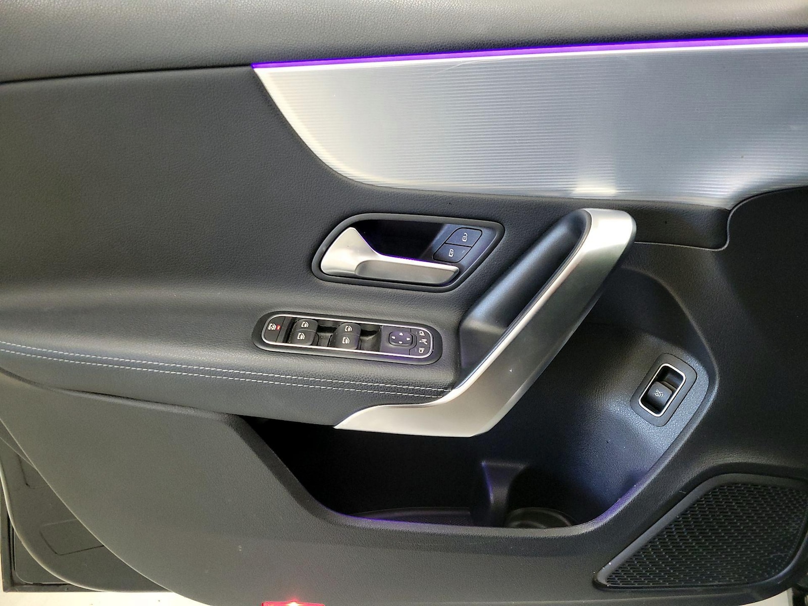 2022 Mercedes-Benz A-Class A220 - Photo 13