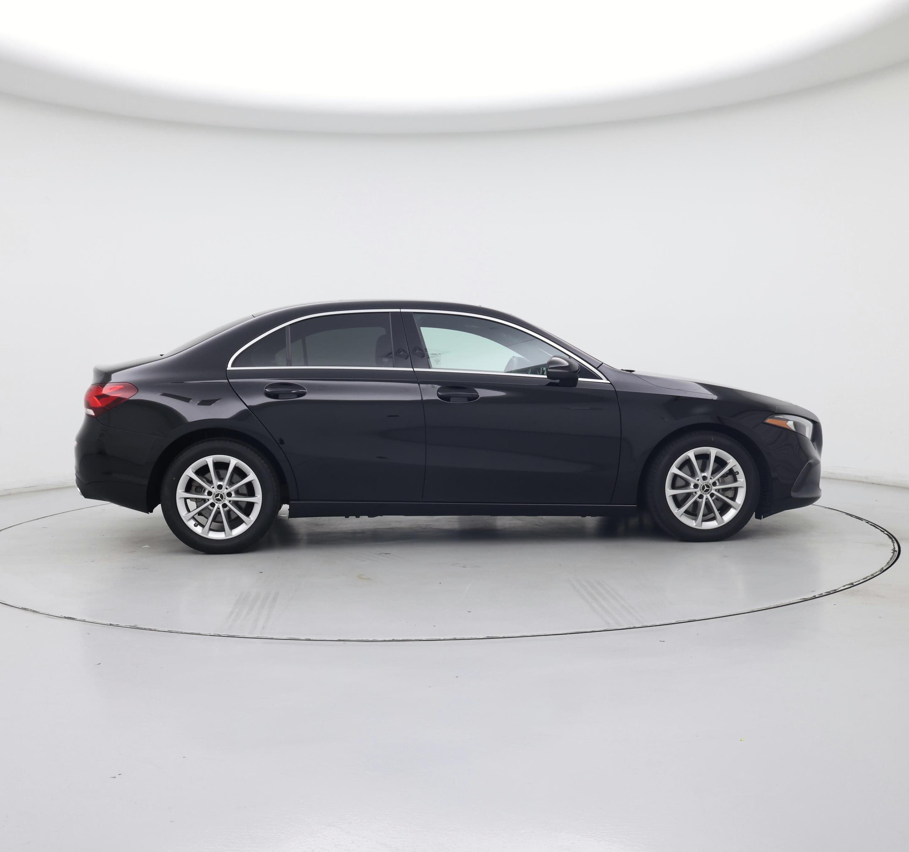 Thumbnail: 2022 Mercedes-Benz A-Class - 7