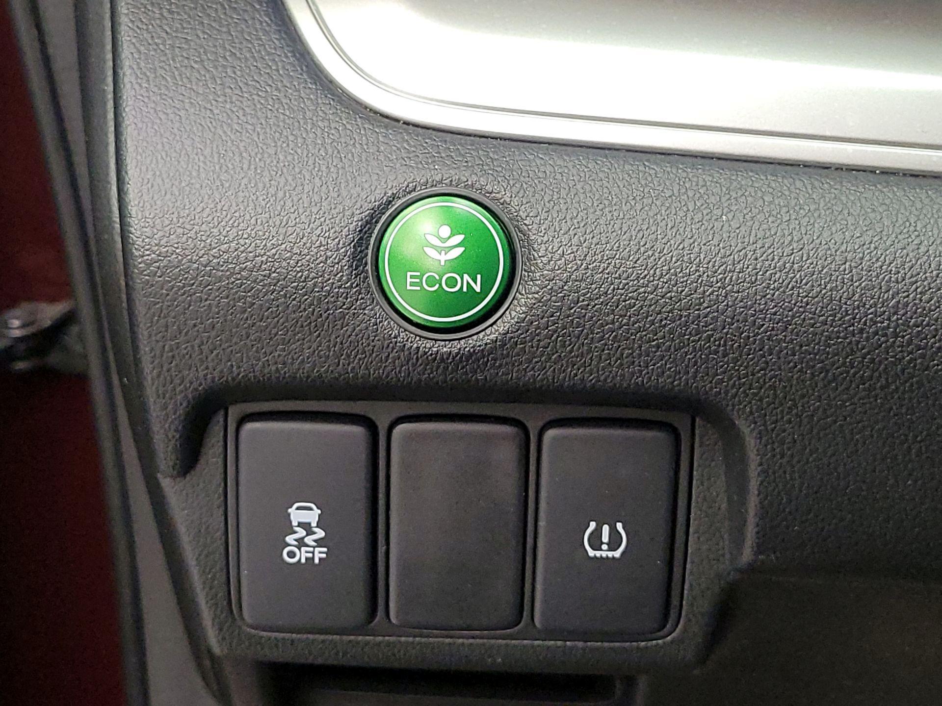 Thumbnail: 2016 Honda CR-V - 13