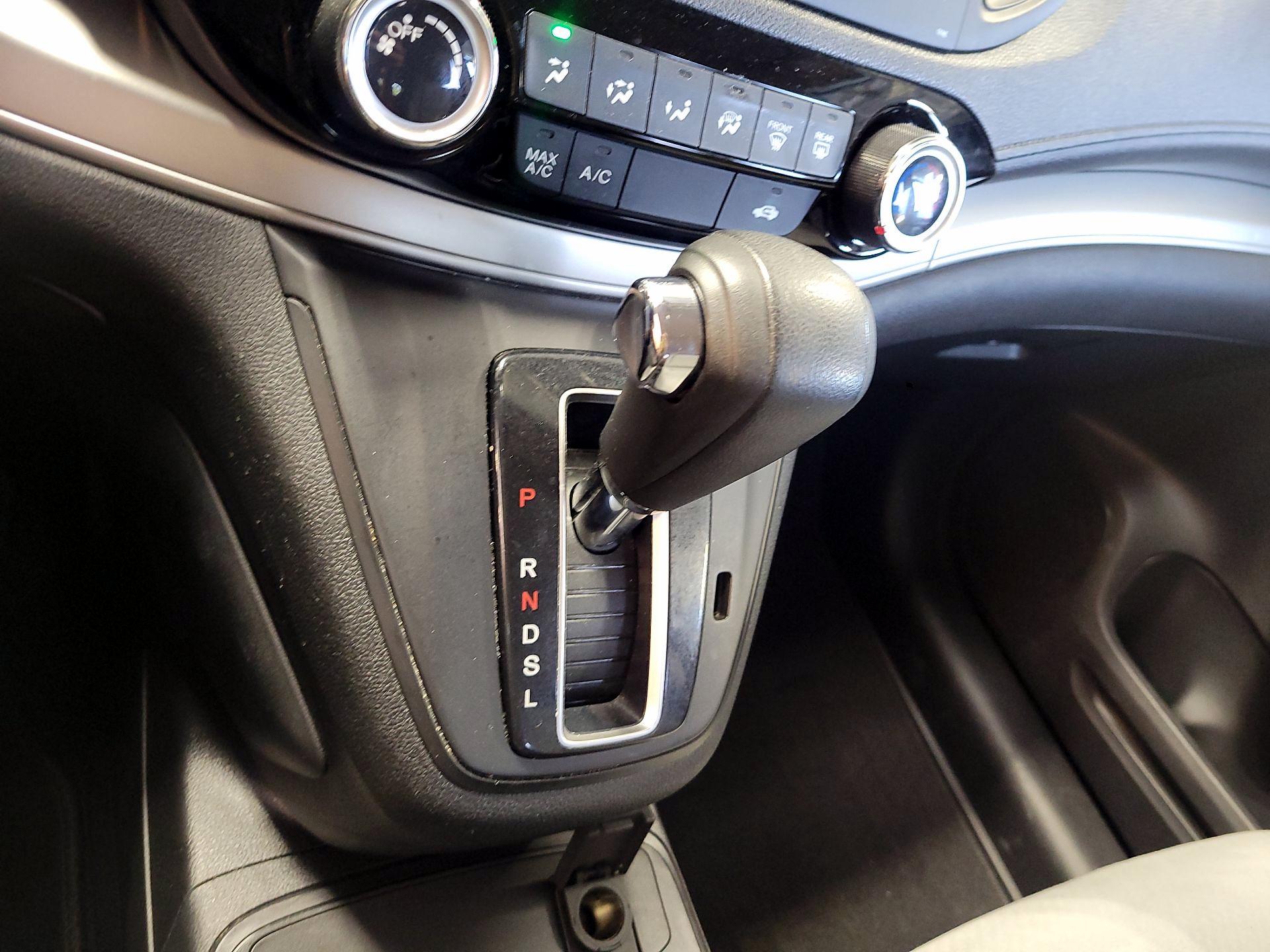 Thumbnail: 2016 Honda CR-V - 17