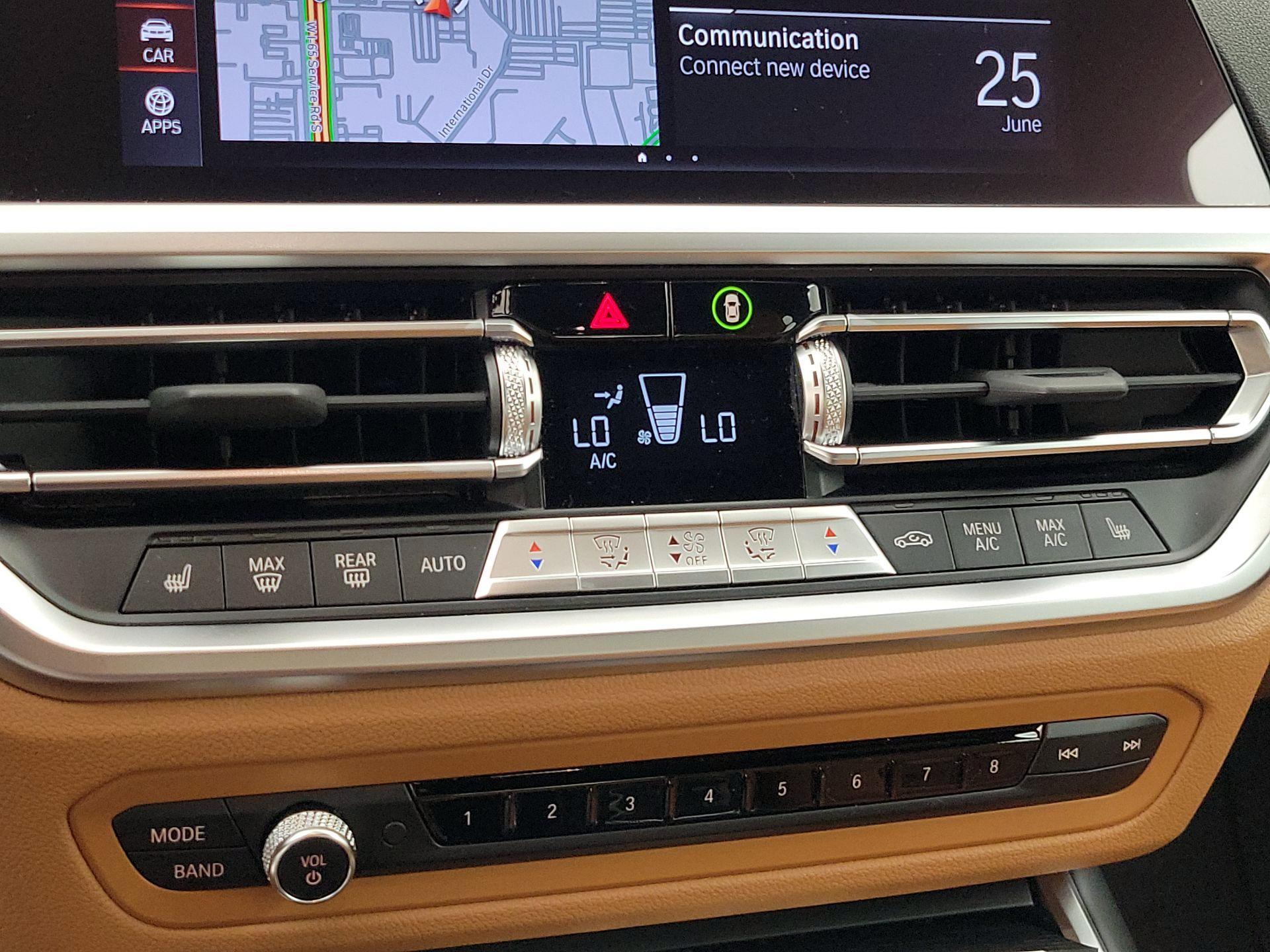 Thumbnail: 2022 BMW 3 Series - 16