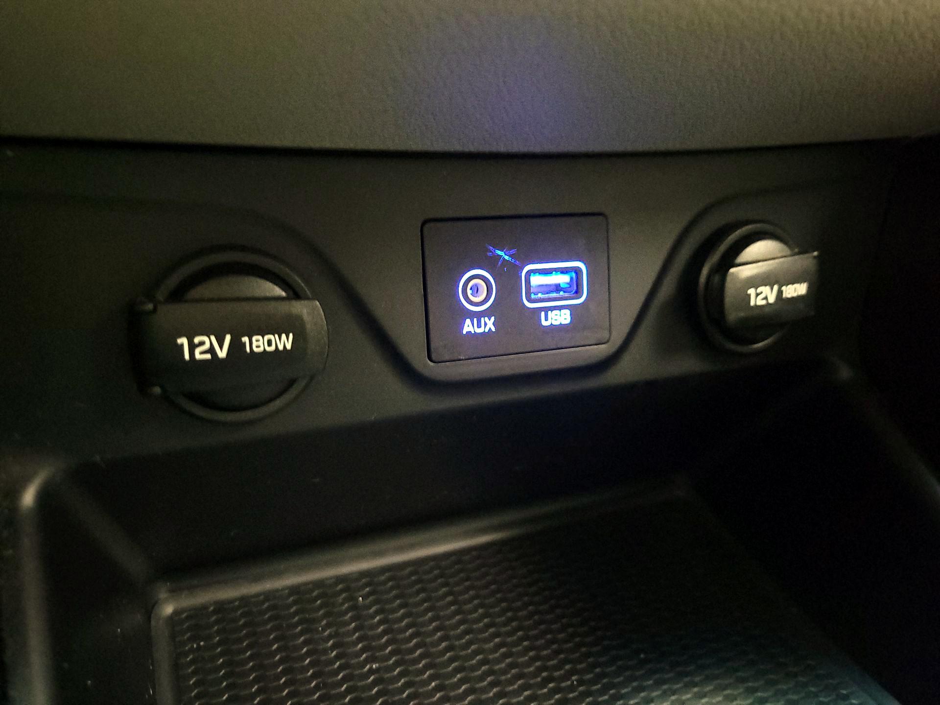 Thumbnail: 2019 Hyundai Tucson - 18