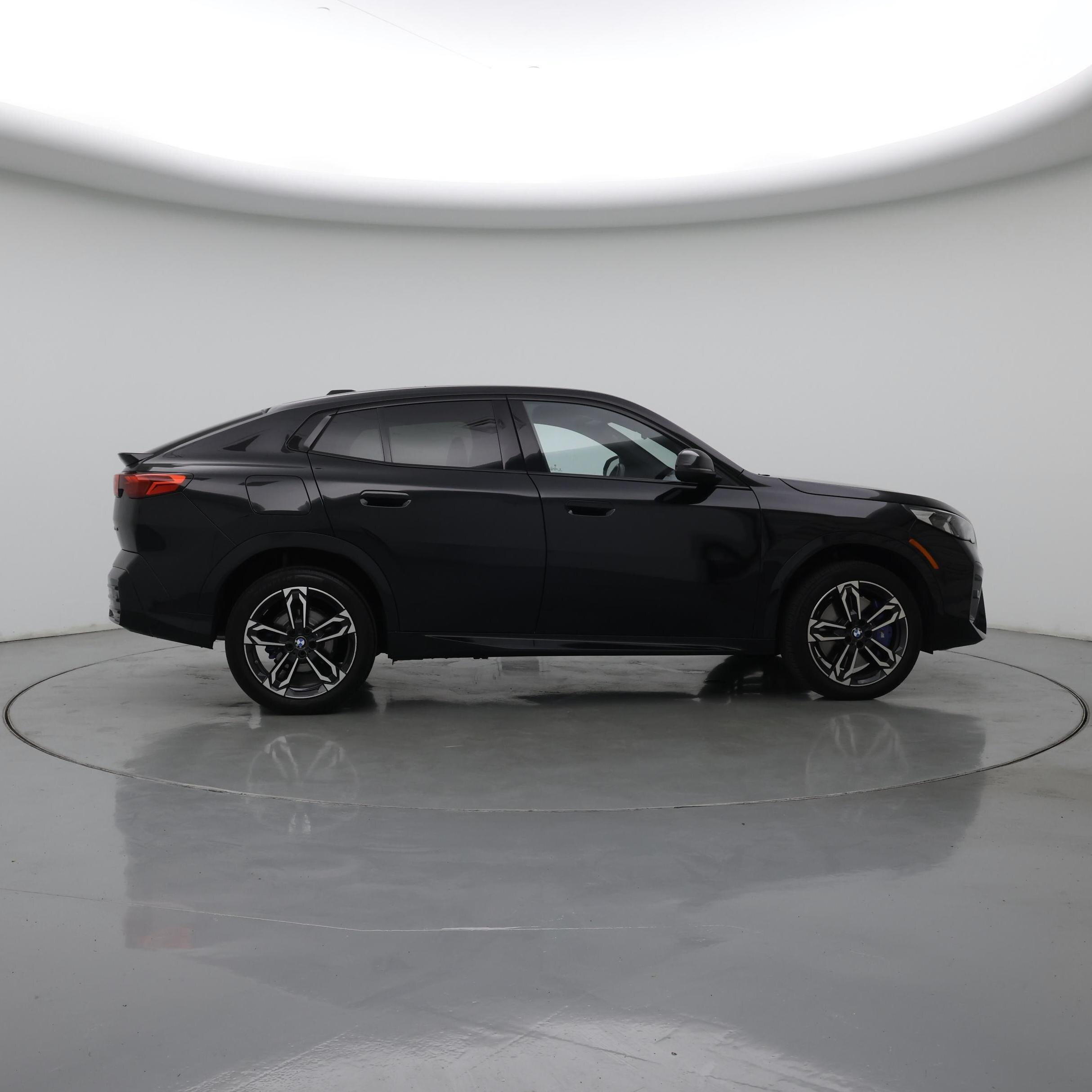 Thumbnail: 2025 BMW X2 - 7