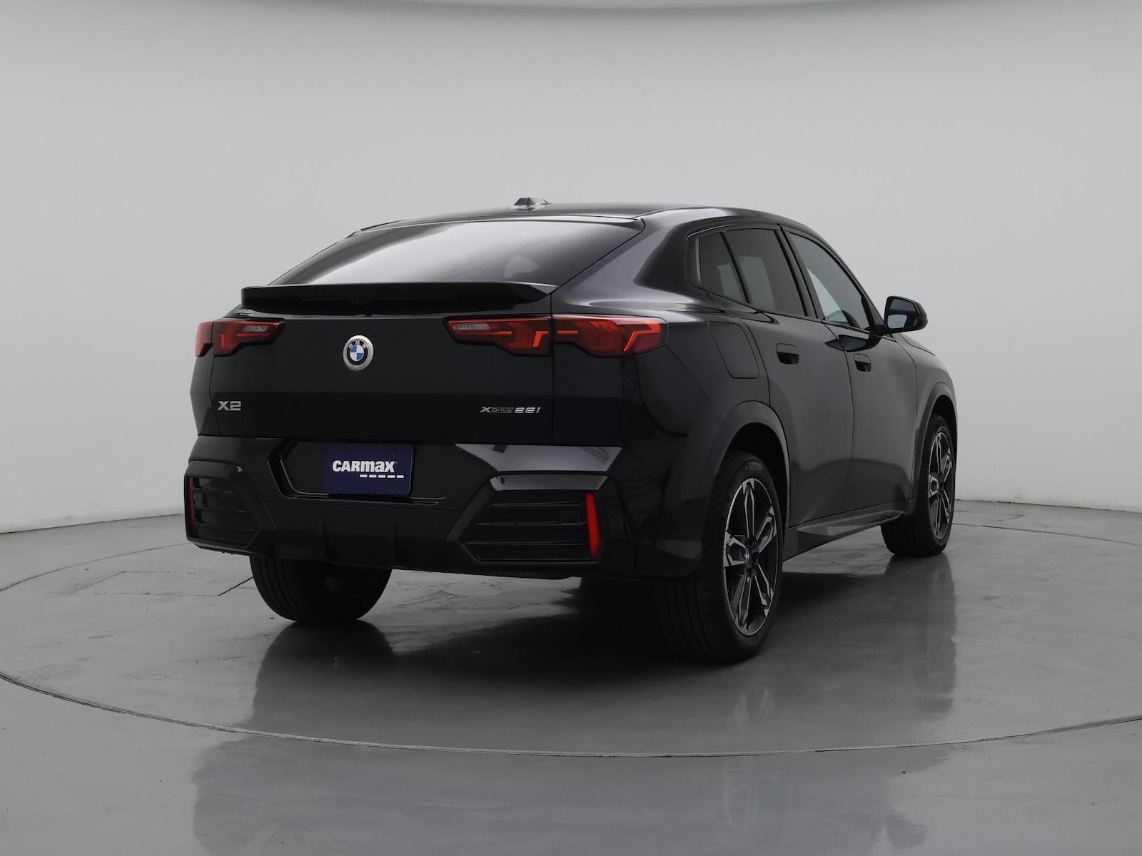 2025 BMW X2 28i - Photo 9