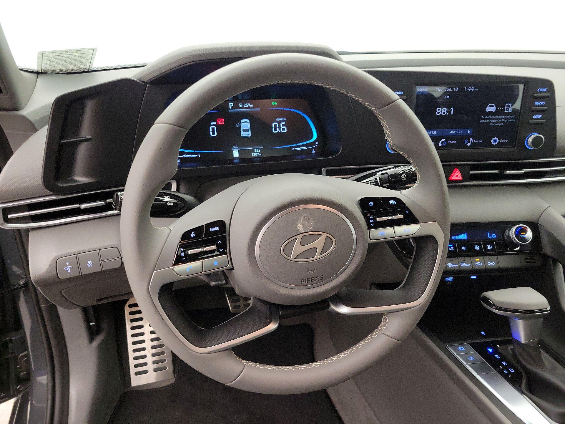 Thumbnail: 2026 Hyundai Elantra - 10