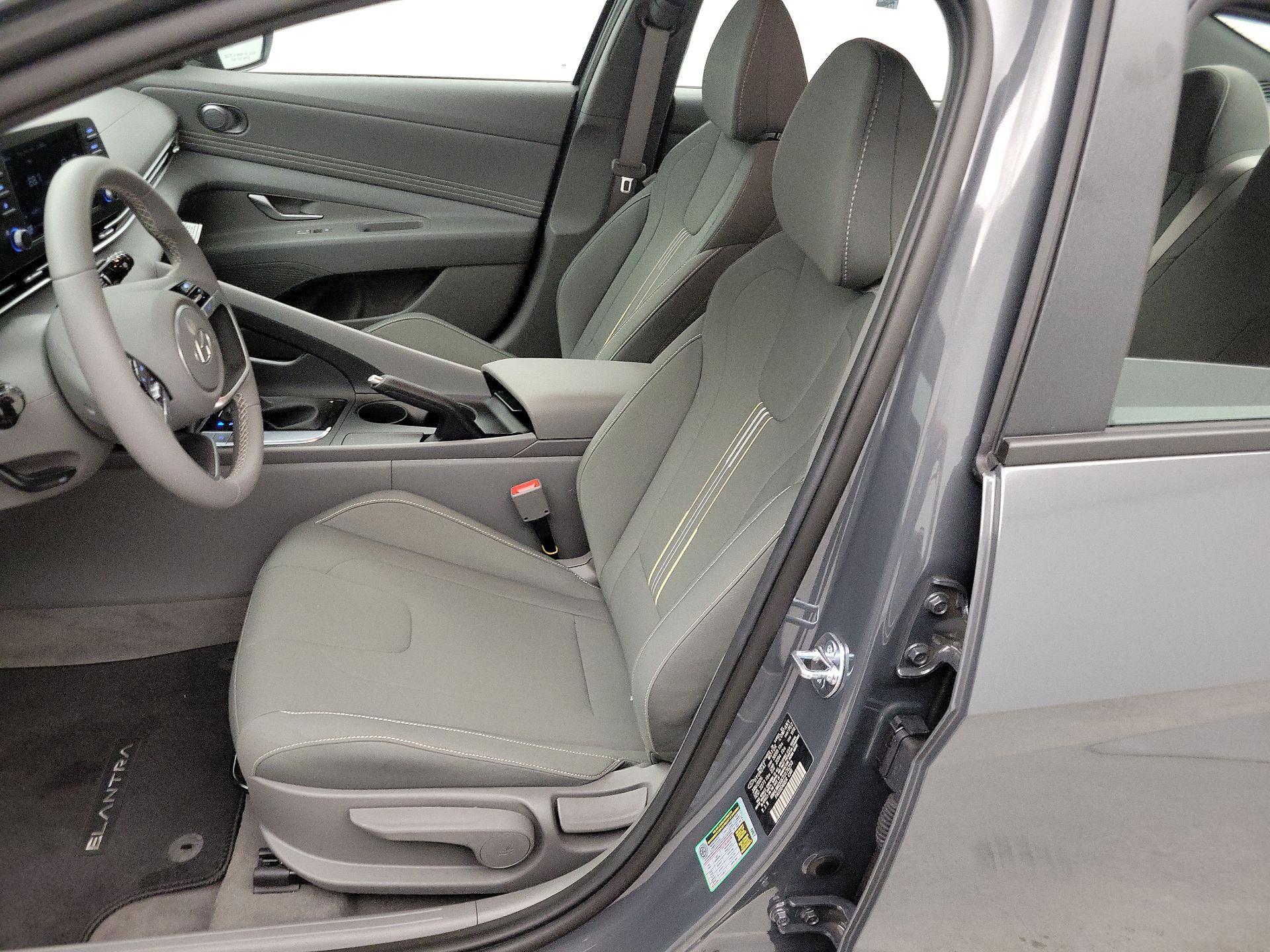 Thumbnail: 2026 Hyundai Elantra - 11