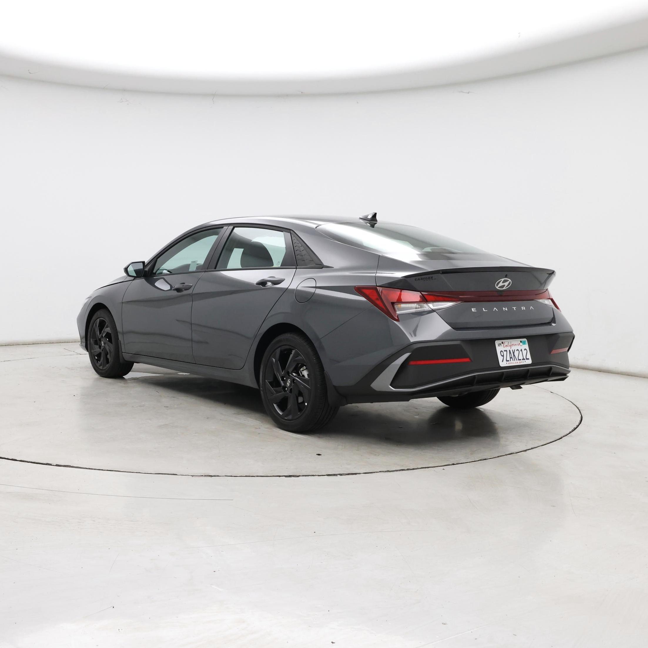 Thumbnail: 2026 Hyundai Elantra - 2