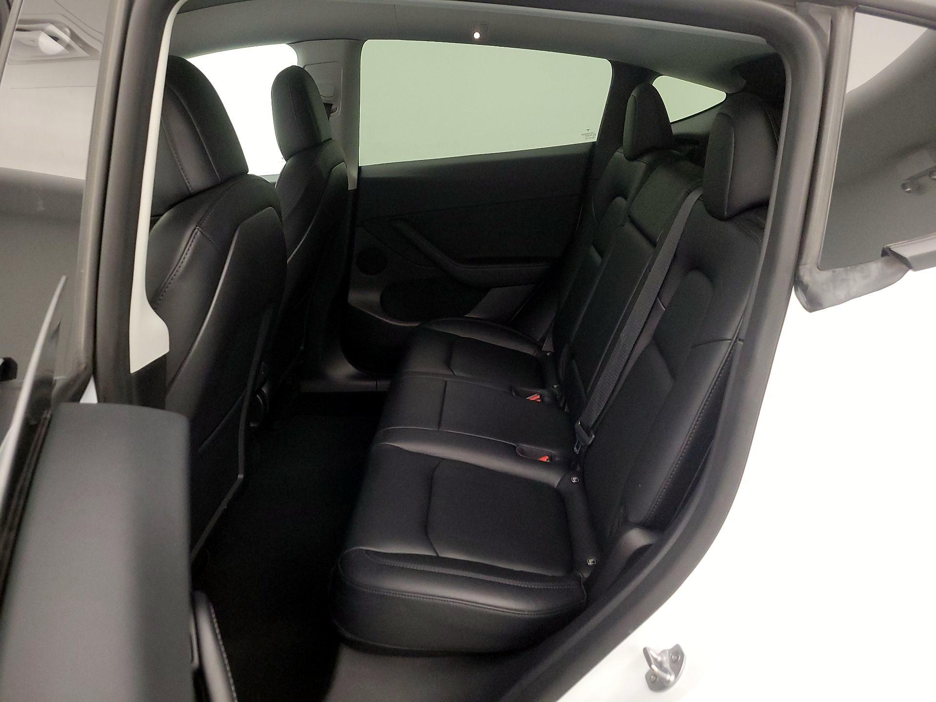 Thumbnail: 2022 Tesla Model Y - 19