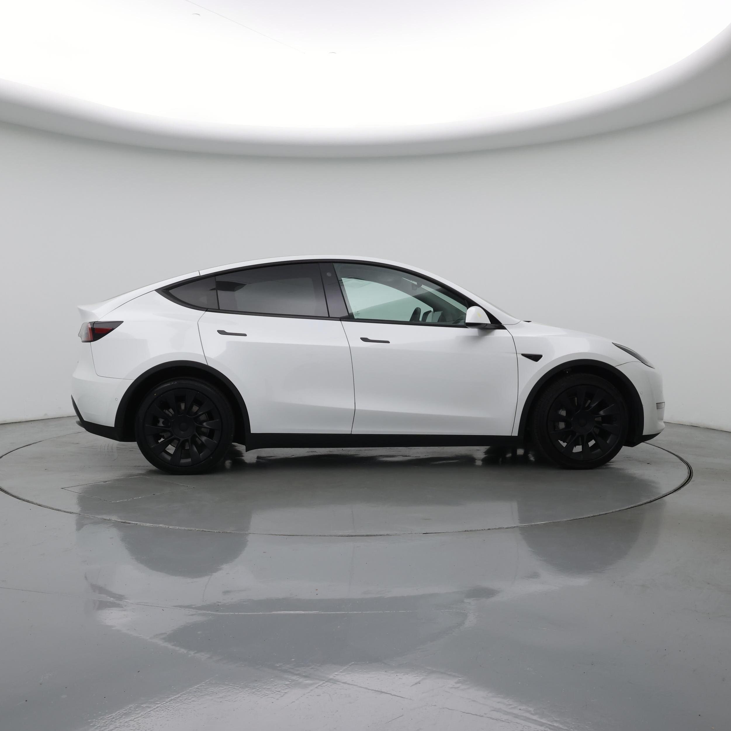 Thumbnail: 2022 Tesla Model Y - 7