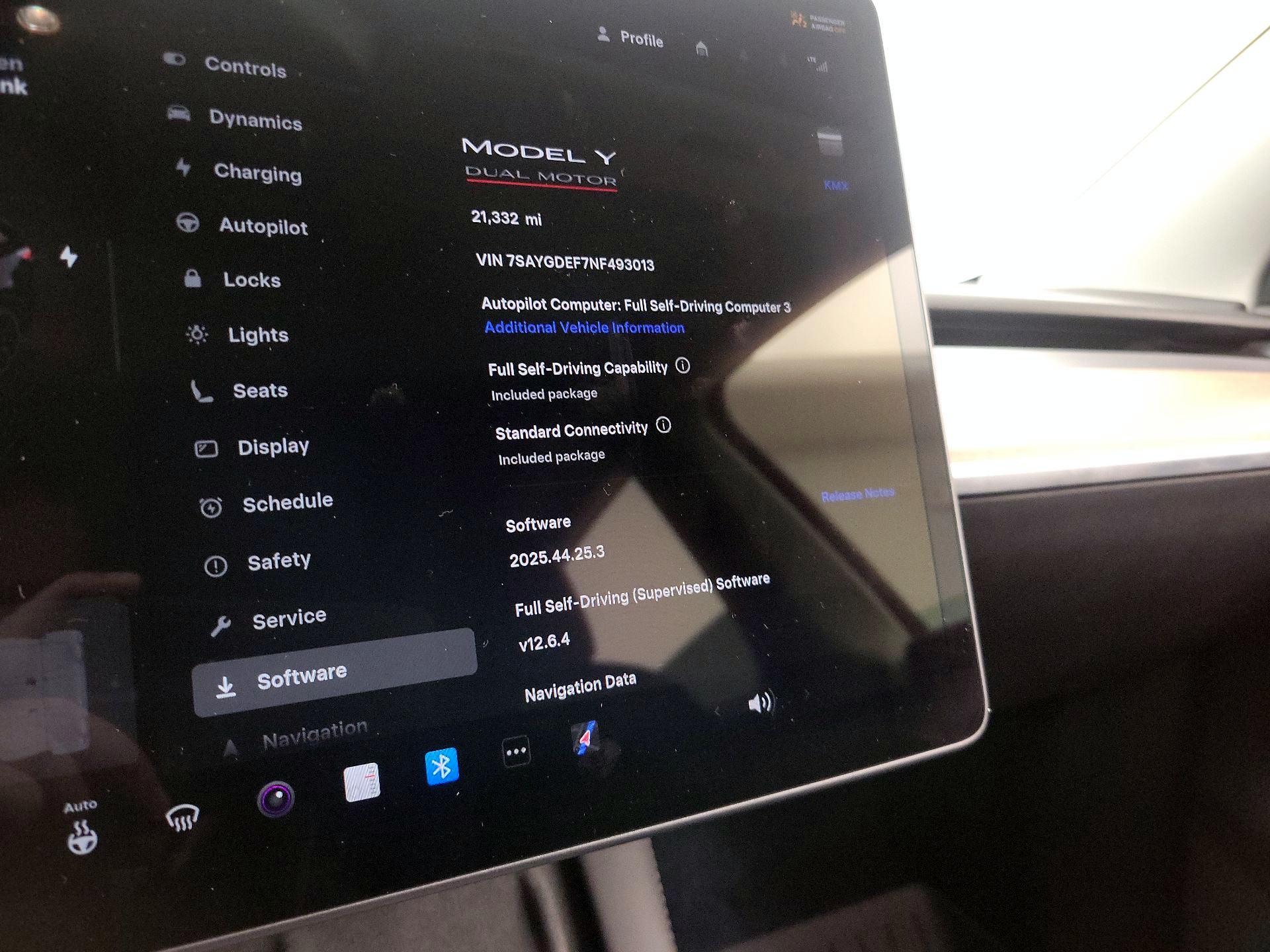 Thumbnail: 2022 Tesla Model Y - 13