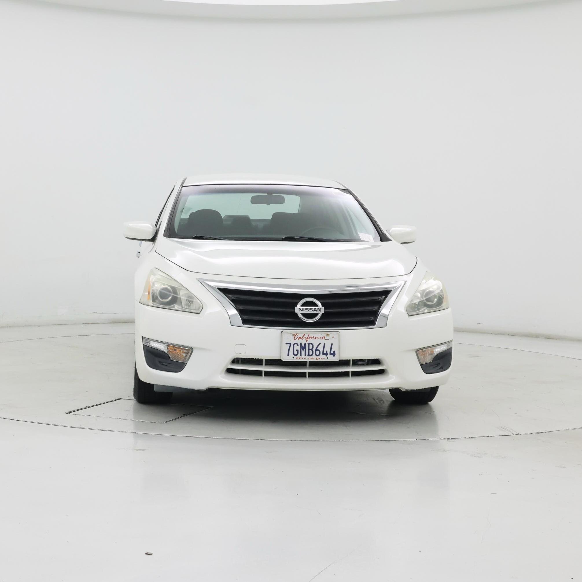 Thumbnail: 2014 Nissan Altima - 5