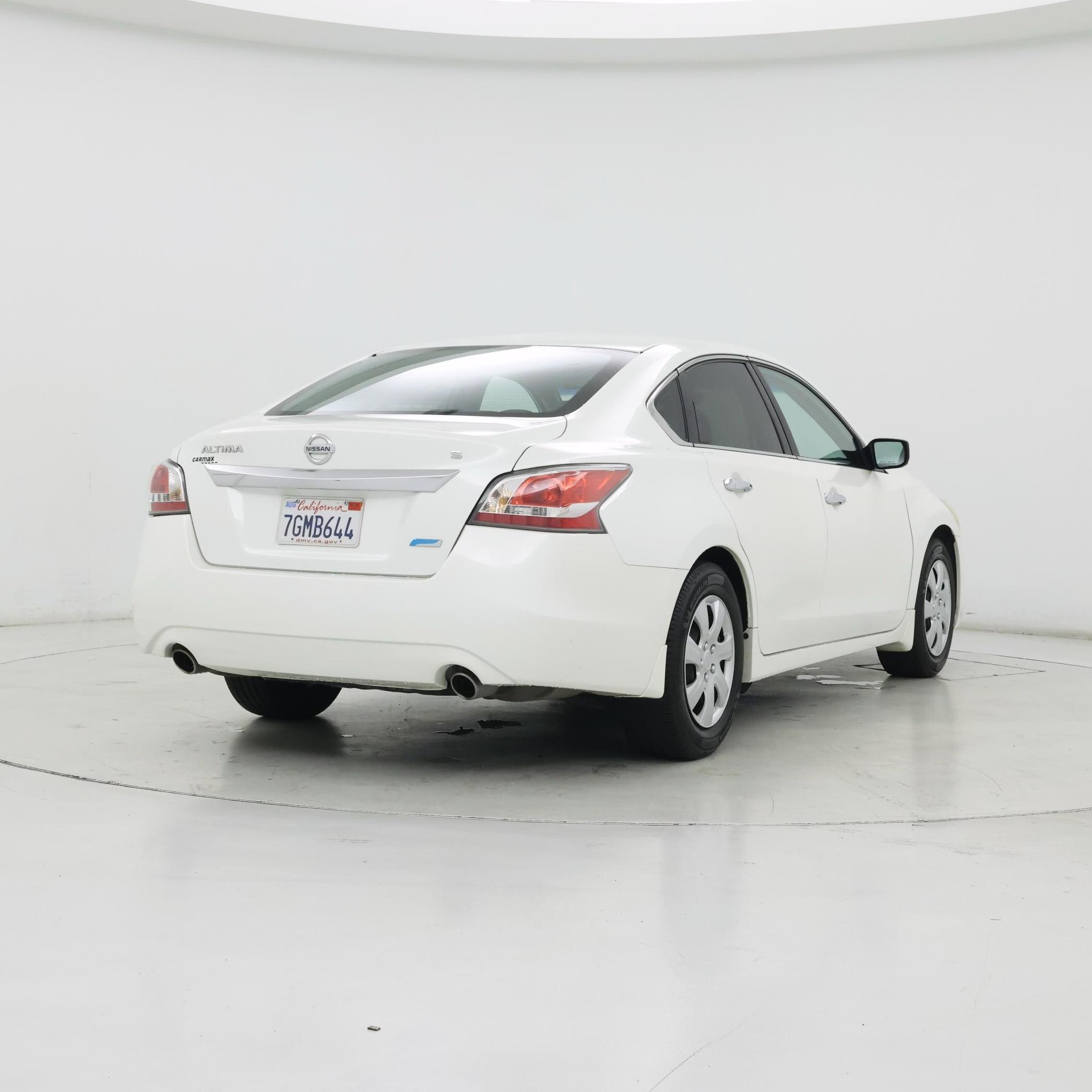 Thumbnail: 2014 Nissan Altima - 8