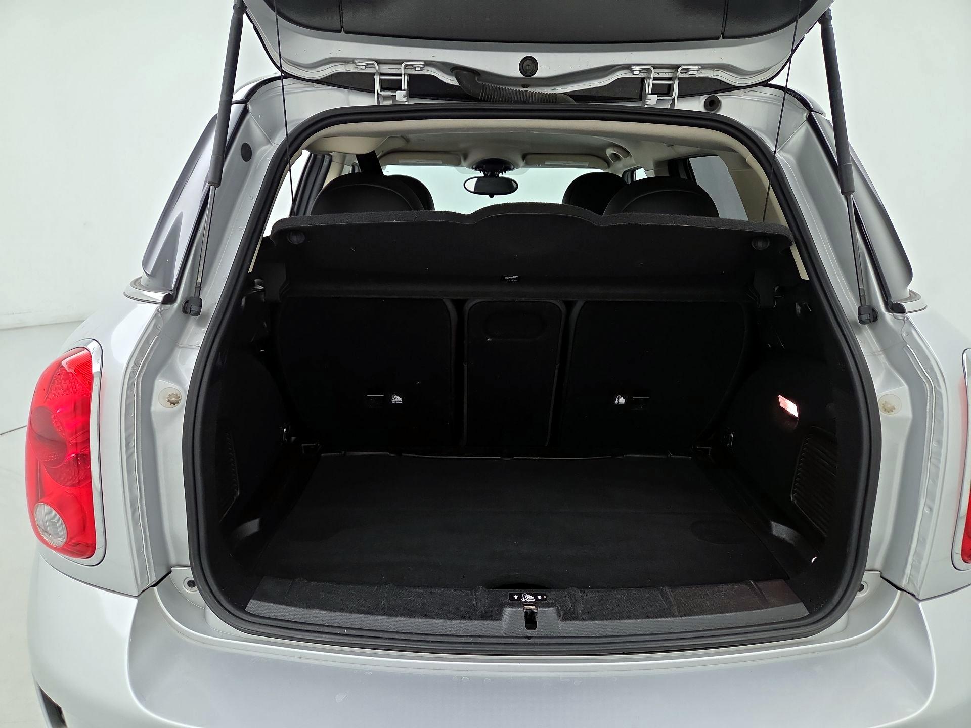 Thumbnail: 2015 MINI Cooper Countryman - 17