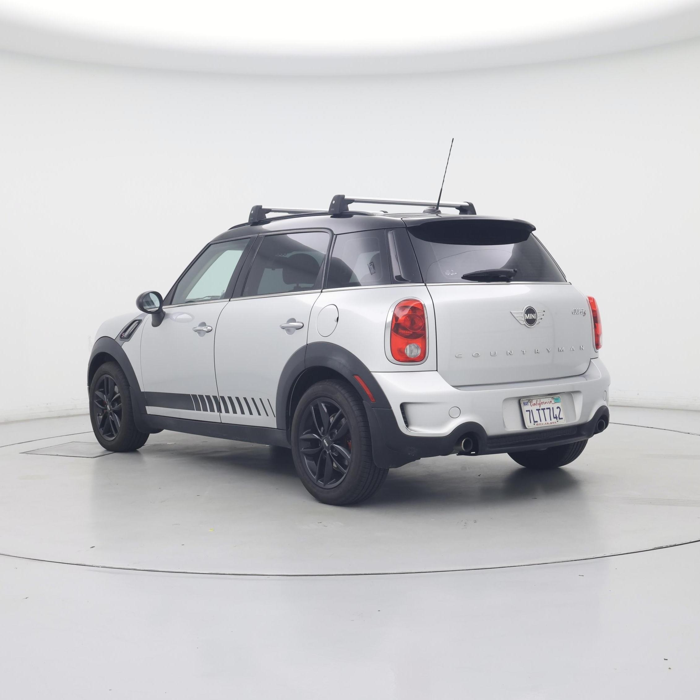 Thumbnail: 2015 MINI Cooper Countryman - 2