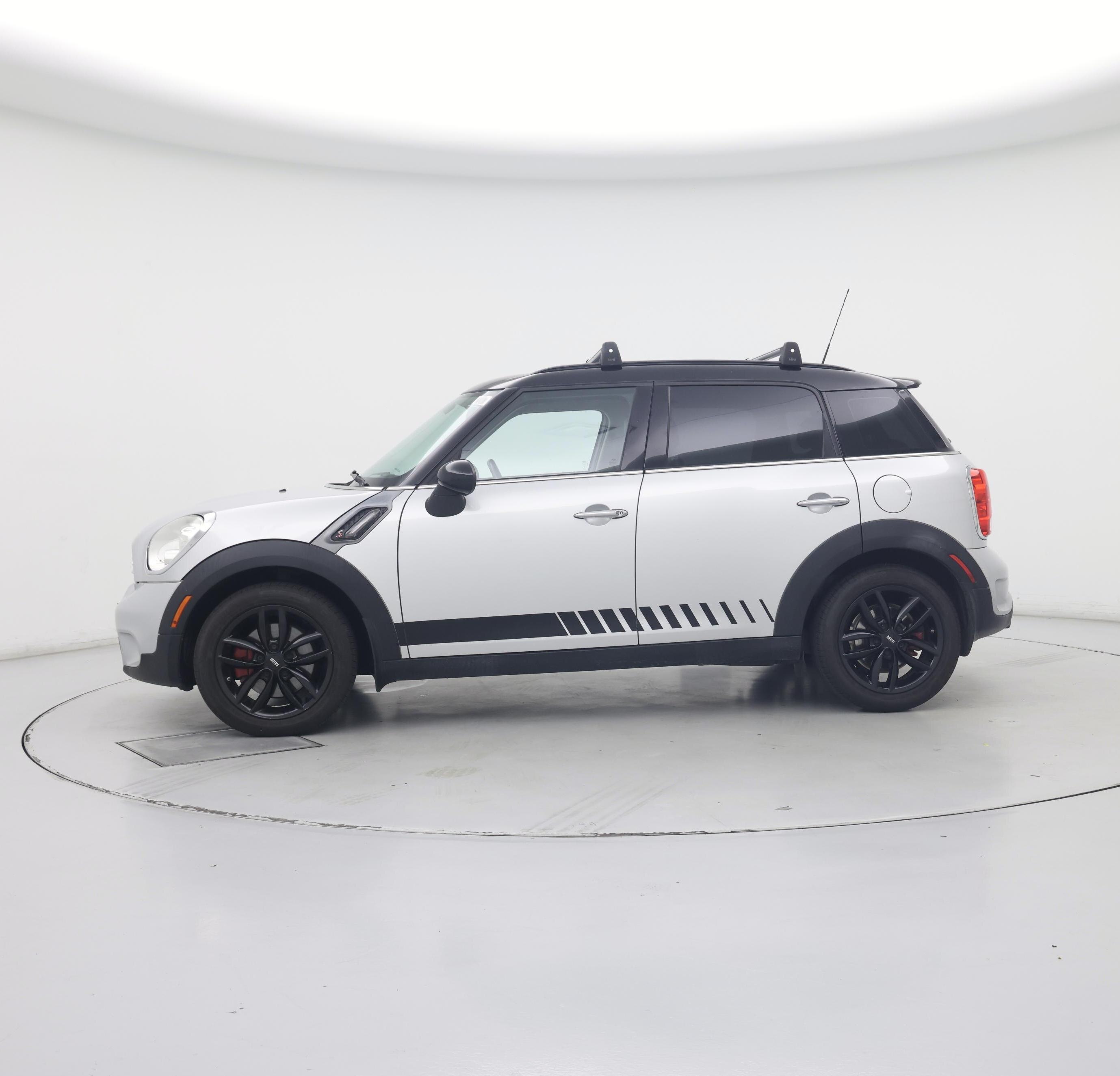 Thumbnail: 2015 MINI Cooper Countryman - 3