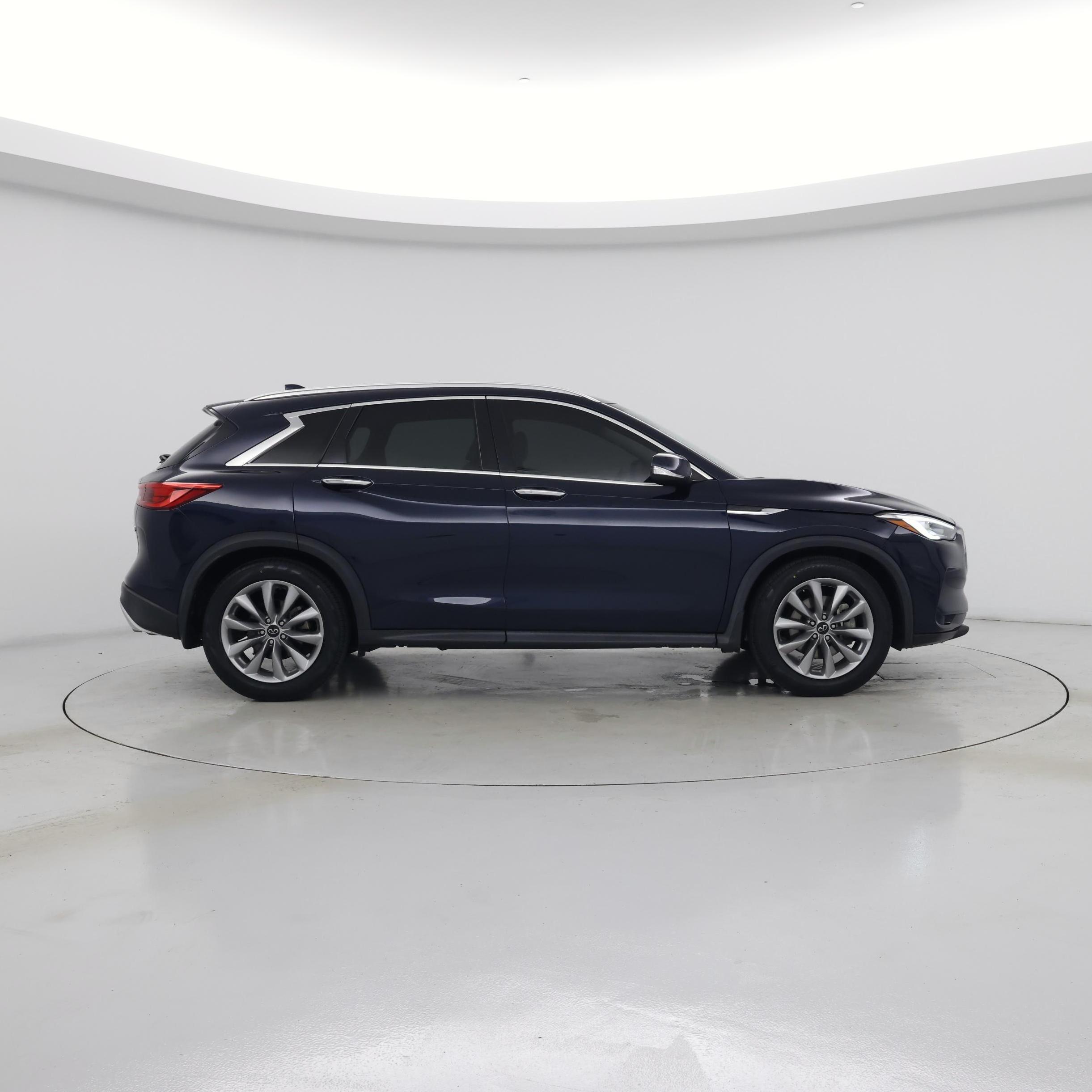 Thumbnail: 2021 INFINITI QX50 - 7