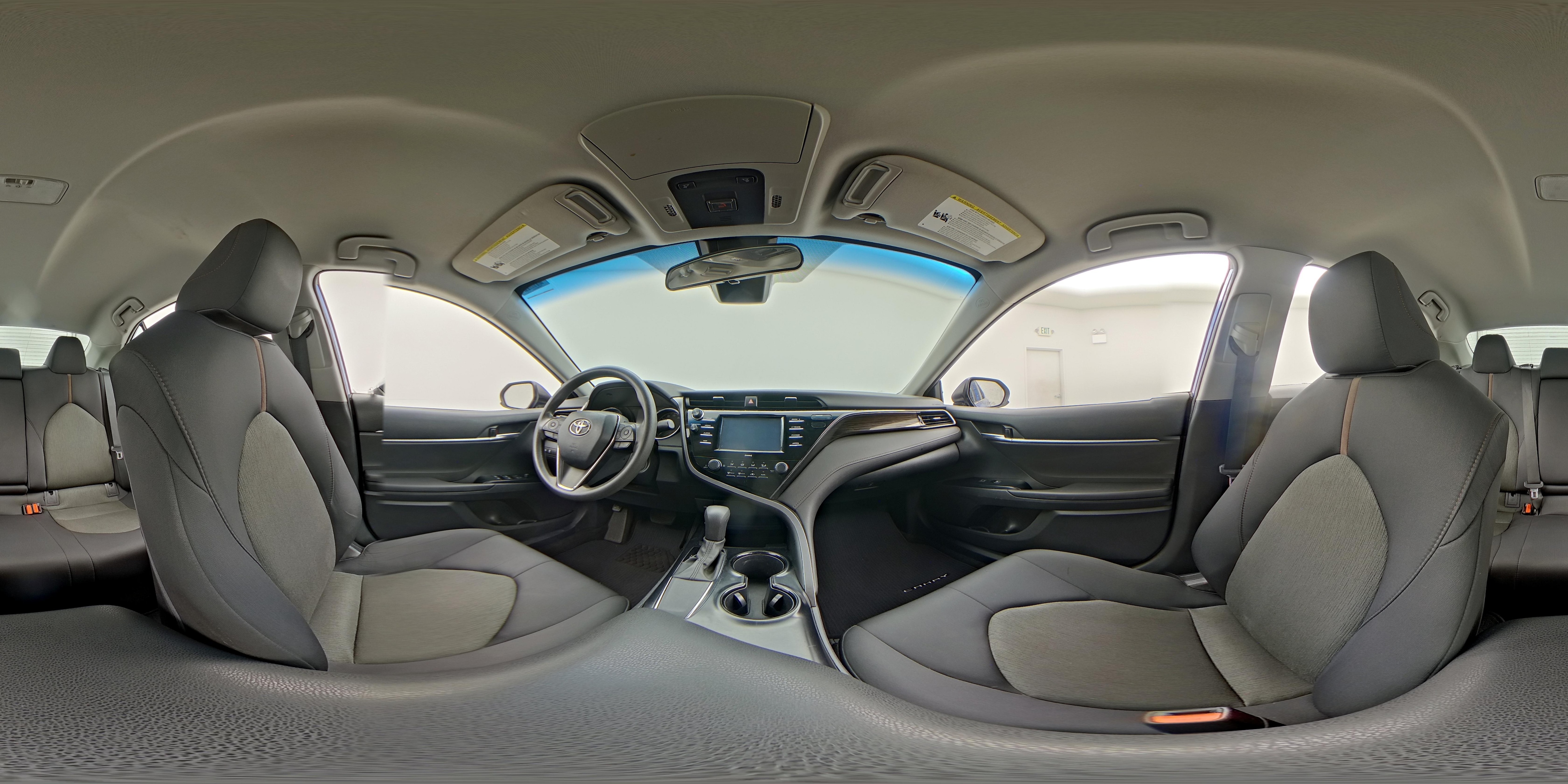 2020 Toyota Camry LE - Photo 24