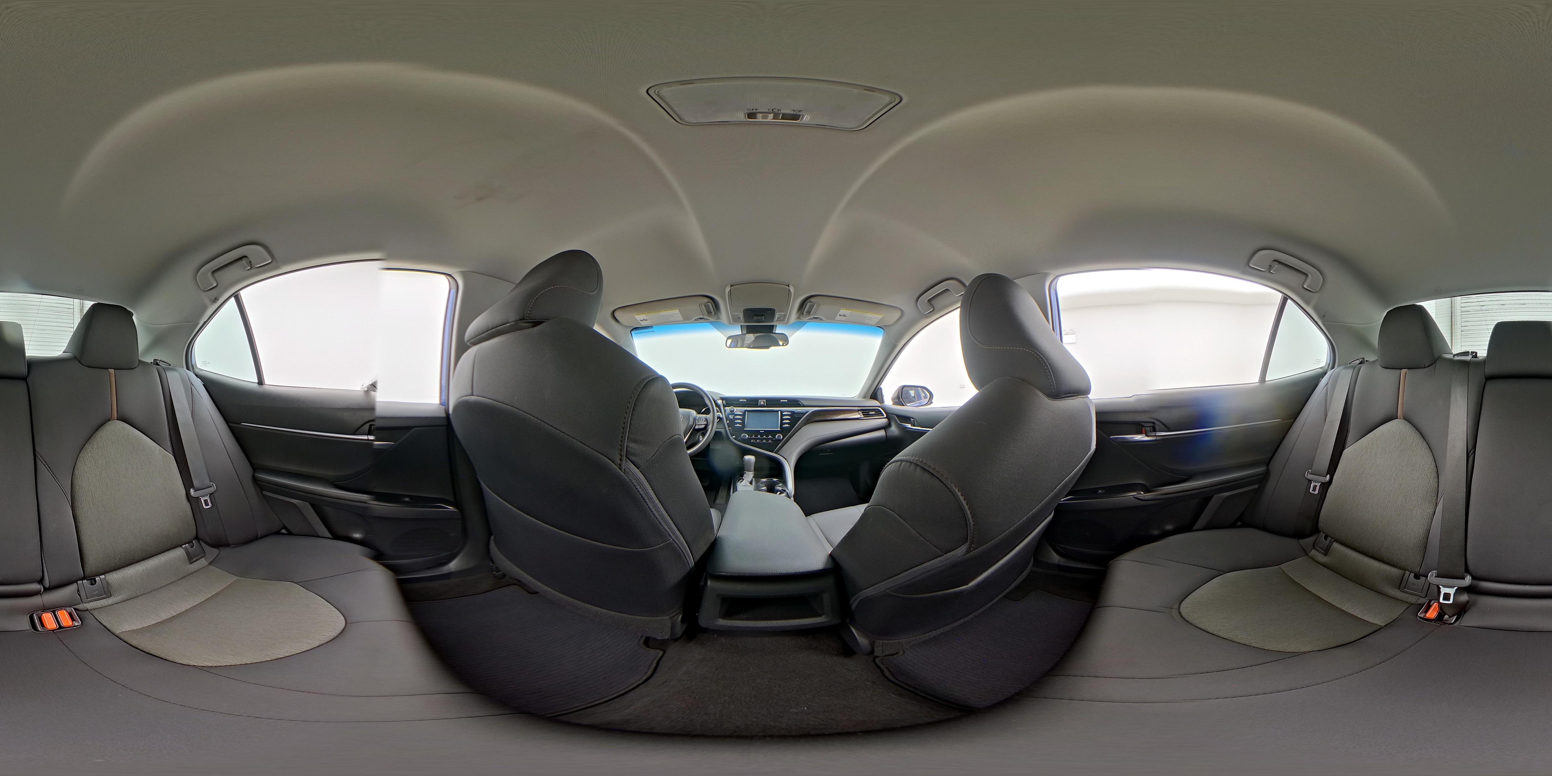 2020 Toyota Camry LE - Photo 25