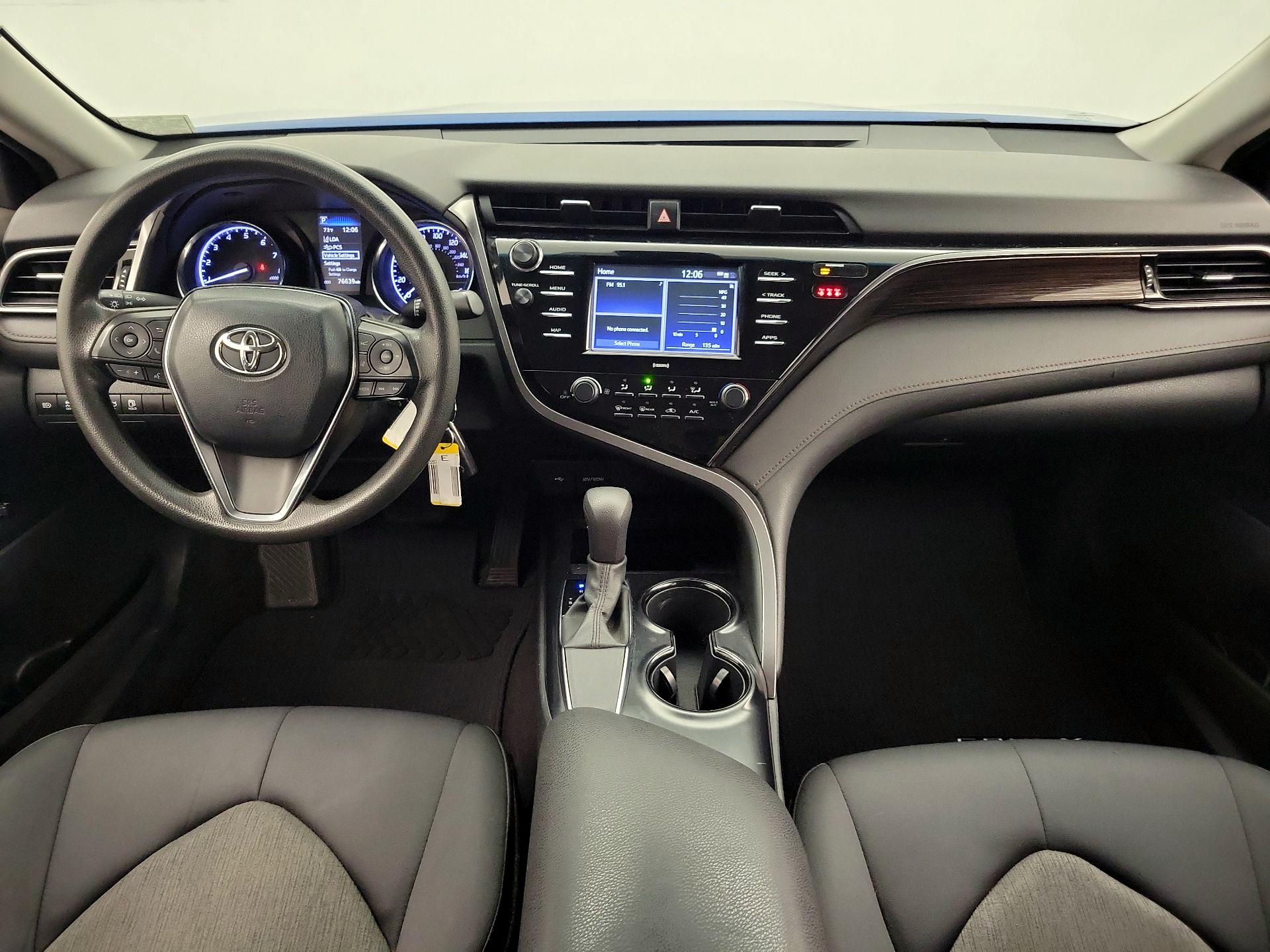 Thumbnail: 2020 Toyota Camry - 9