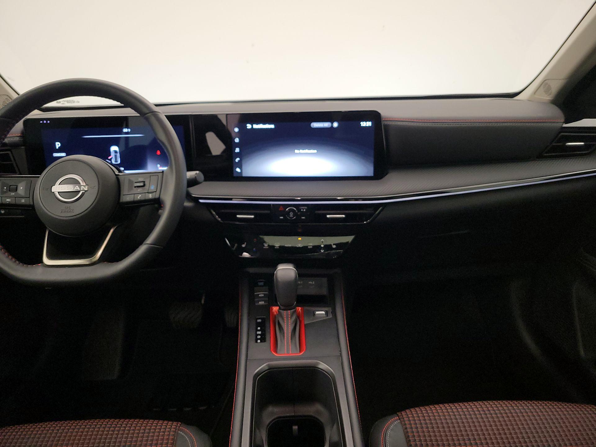 Thumbnail: 2025 Nissan Kicks - 9