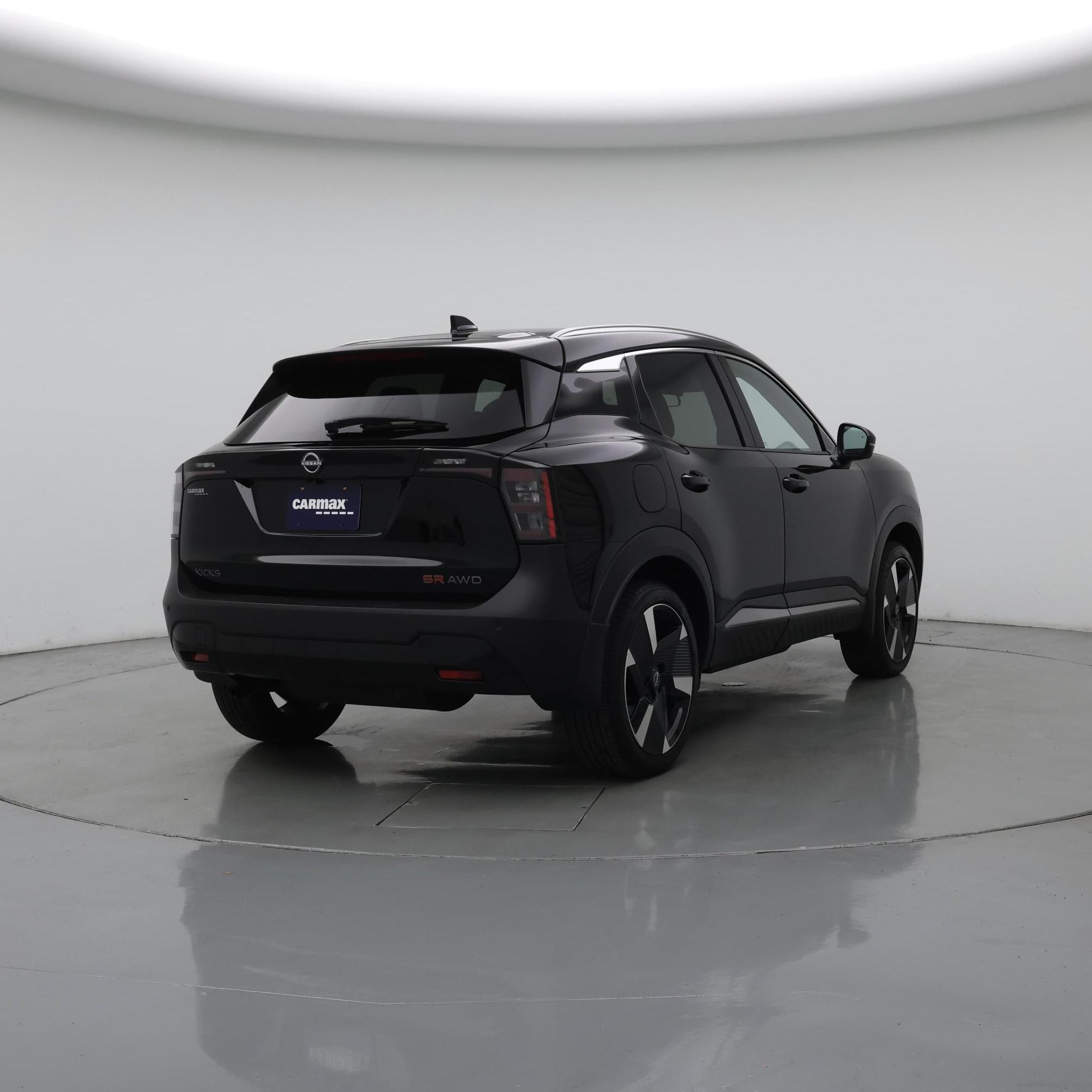Thumbnail: 2025 Nissan Kicks - 8
