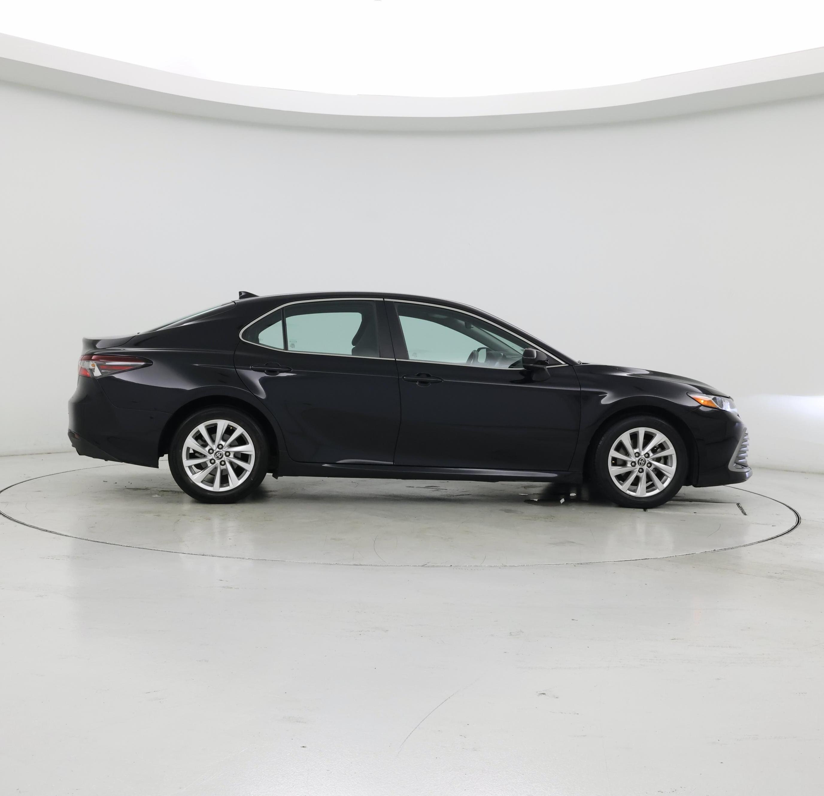 Thumbnail: 2022 Toyota Camry - 7