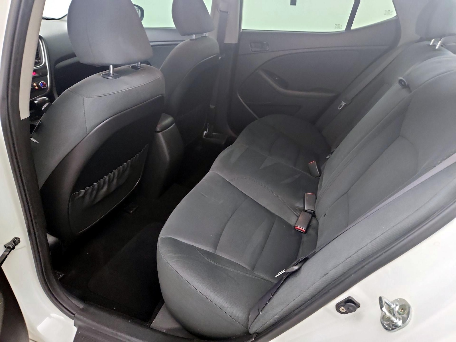 2015 Kia Optima LX - Photo 19