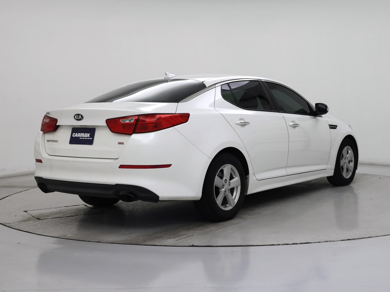 2015 Kia Optima LX - Photo 9