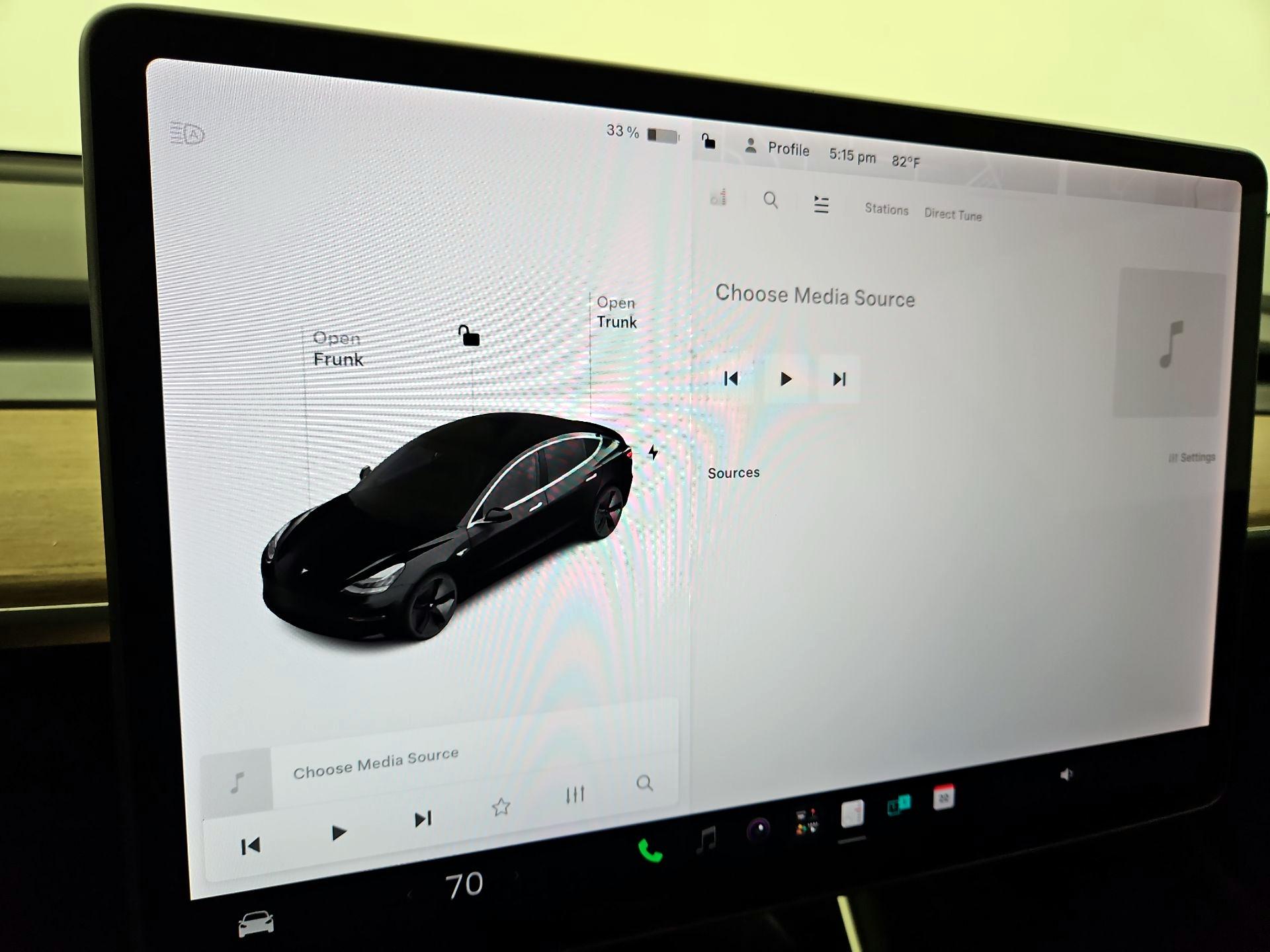 Thumbnail: 2019 Tesla Model 3 - 15