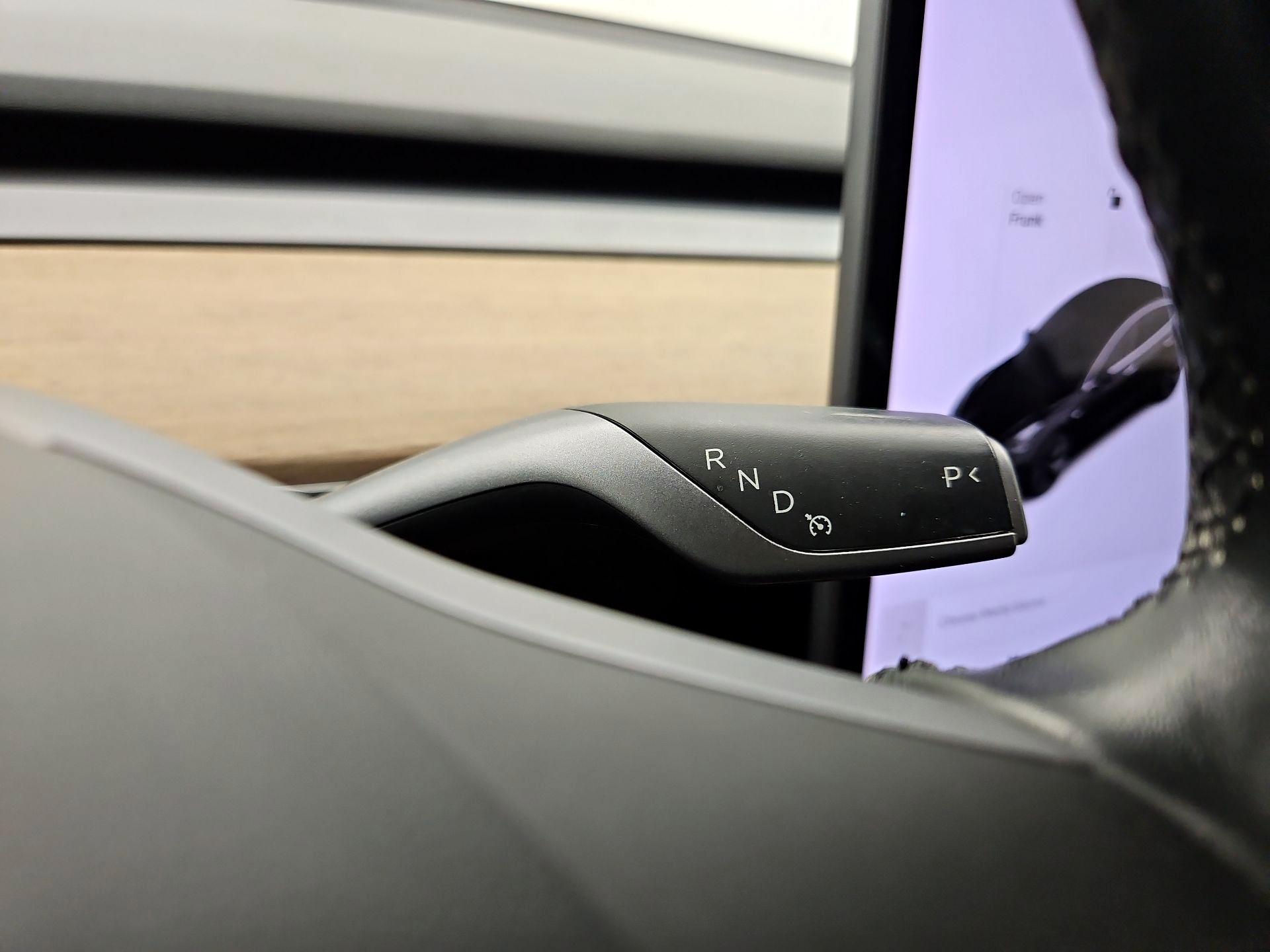 Thumbnail: 2019 Tesla Model 3 - 17