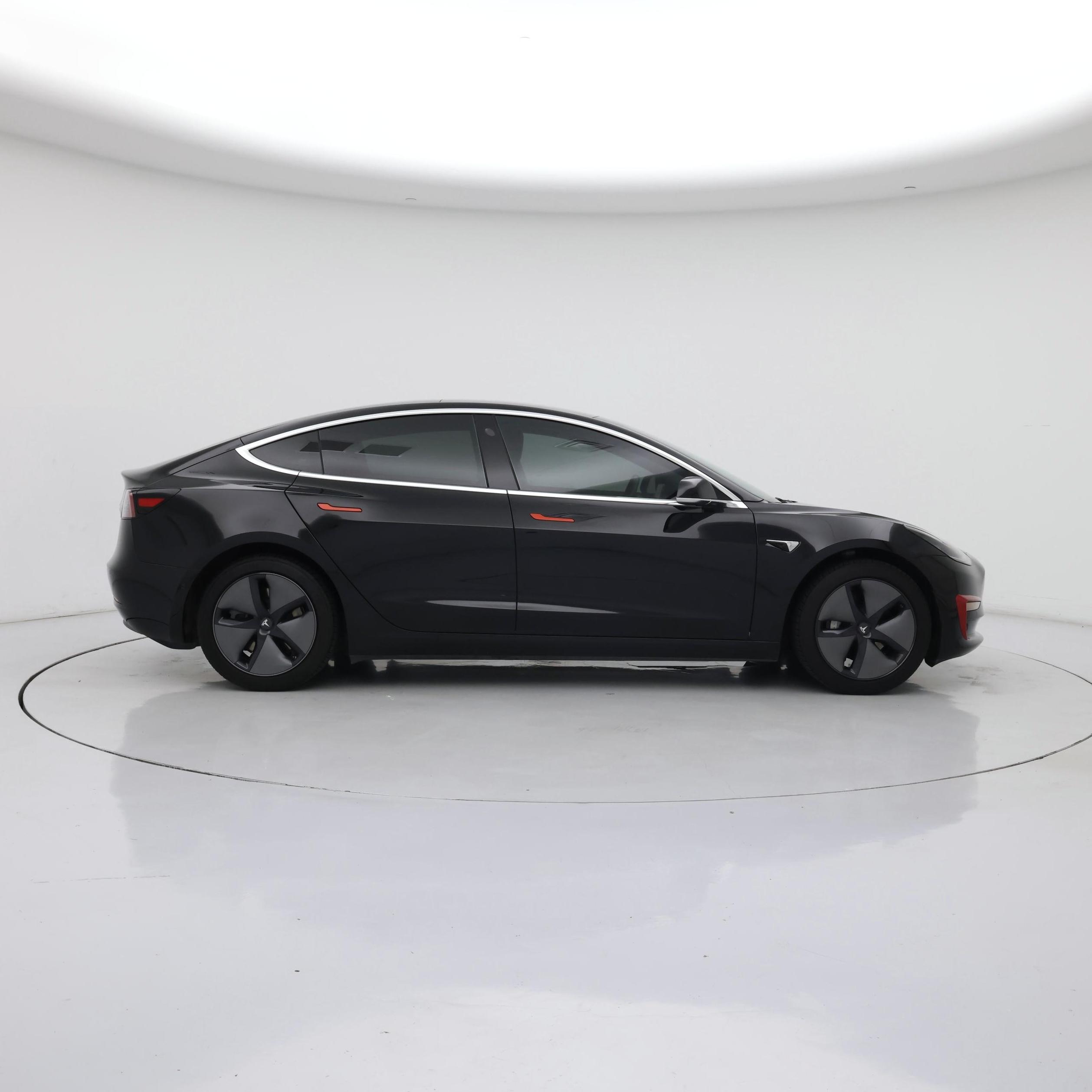 Thumbnail: 2019 Tesla Model 3 - 7