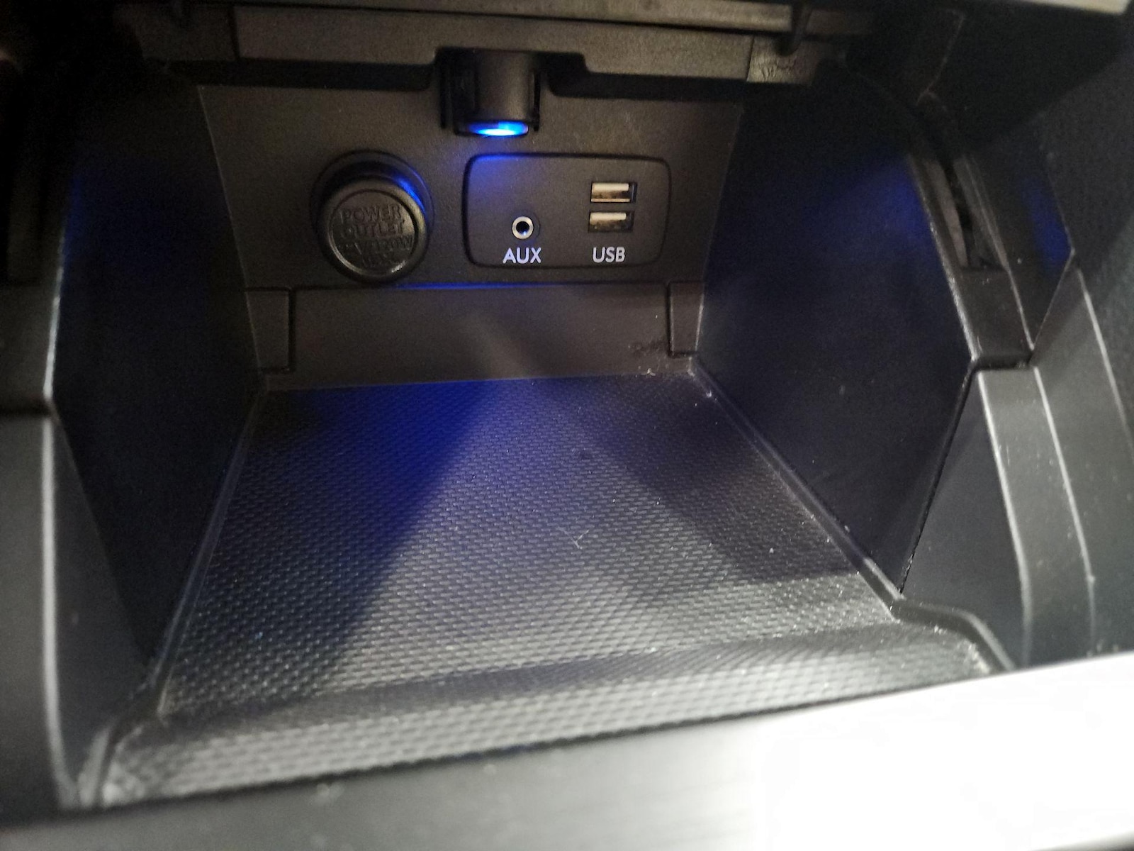 2015 Subaru Legacy 2.5i Premium - Photo 19