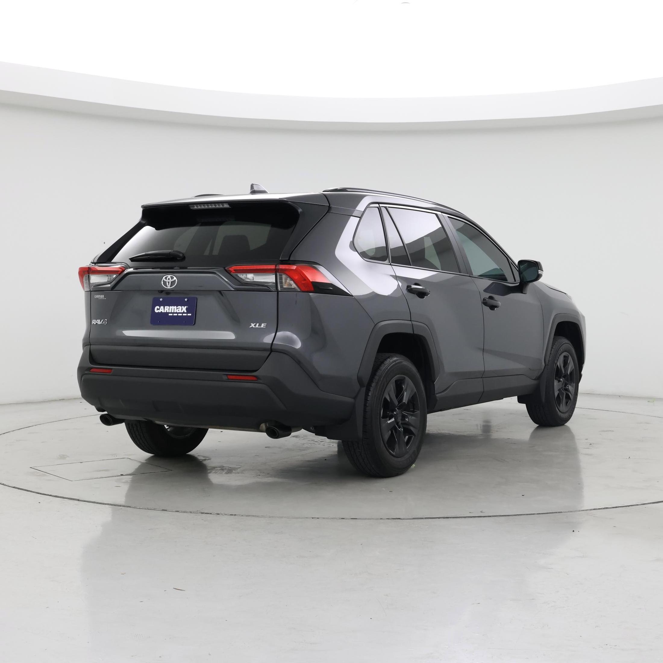 Thumbnail: 2025 Toyota RAV4 - 8